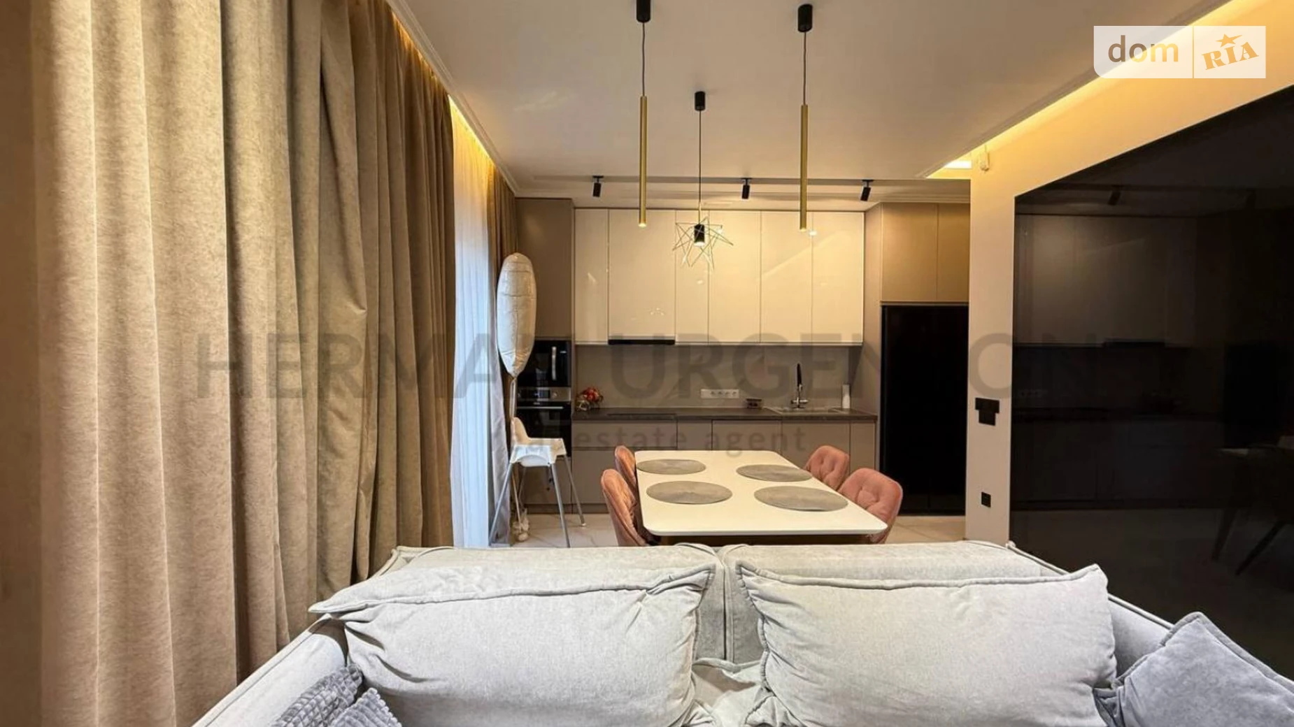 Продается 1-комнатная квартира 47 кв. м в Ужгороде, ул. Степана Клочурака - фото 5