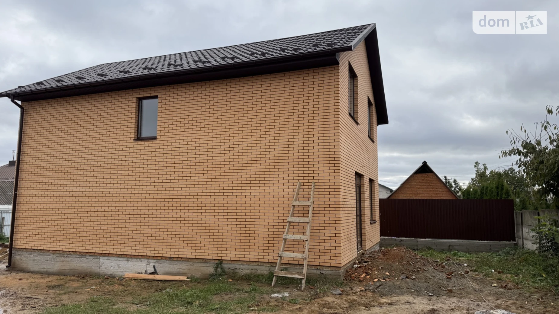 Продается дом на 2 этажа 120 кв. м с верандой, цена: 83999 $ - фото 2