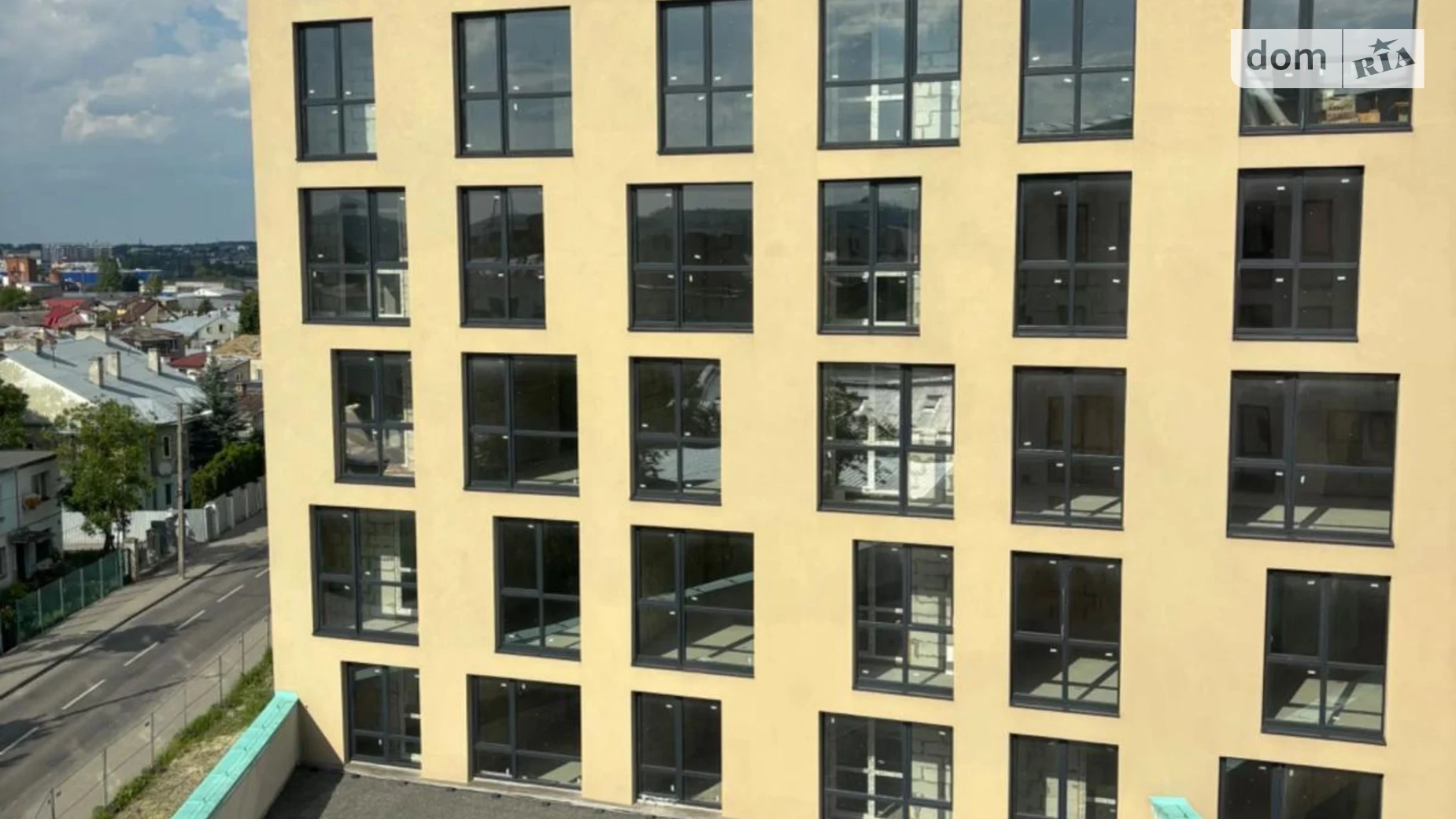 Продается 2-комнатная квартира 79.1 кв. м в Львове, ул. Хмельницкого Богдана - фото 2