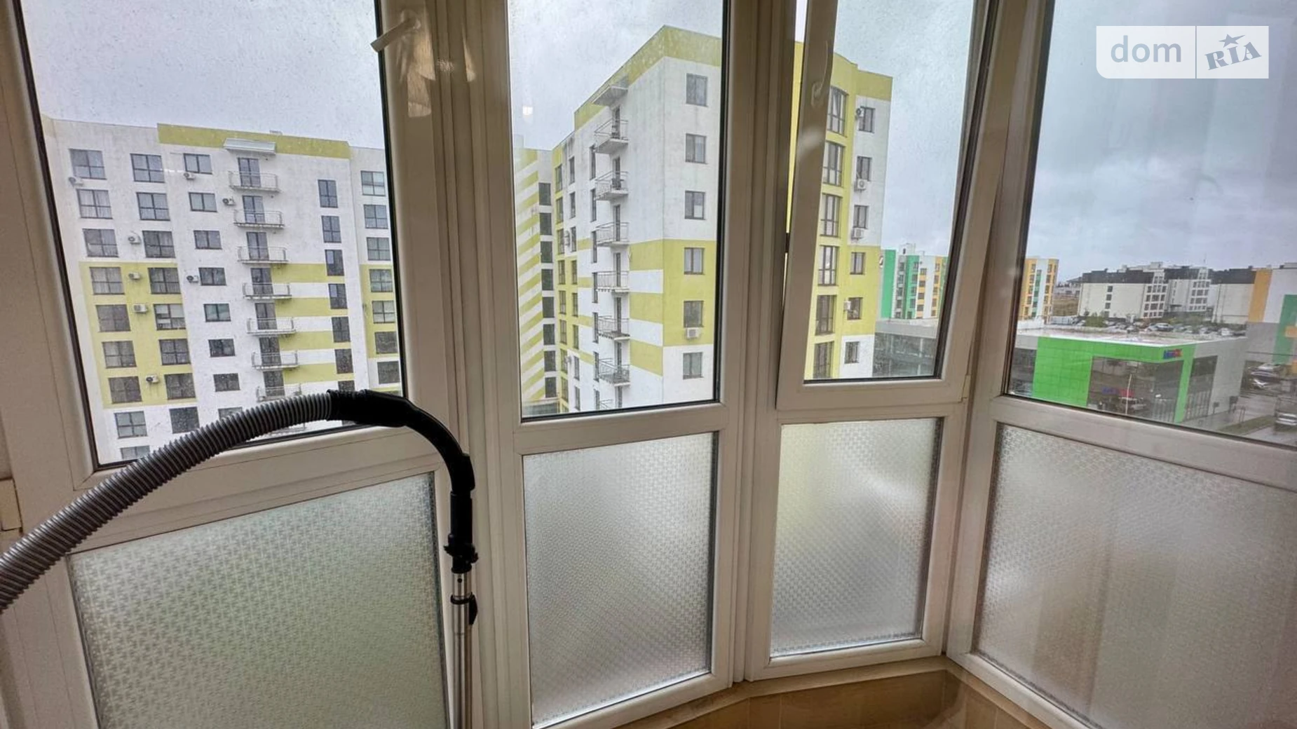 Продается 1-комнатная квартира 39.5 кв. м в Ровно, ул. Черновола Вячеслава, 91Р - фото 4