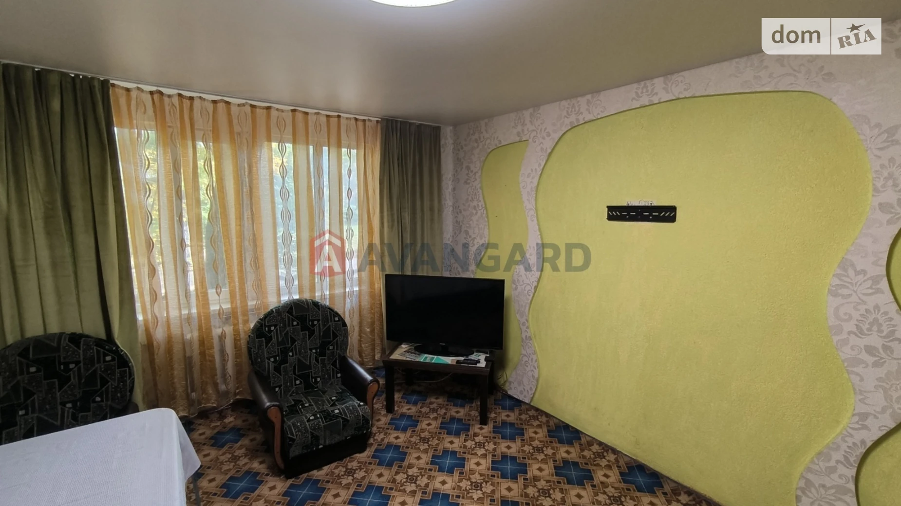 Продается 2-комнатная квартира 49 кв. м в Каменском, ул. Дорожная, 16 - фото 2