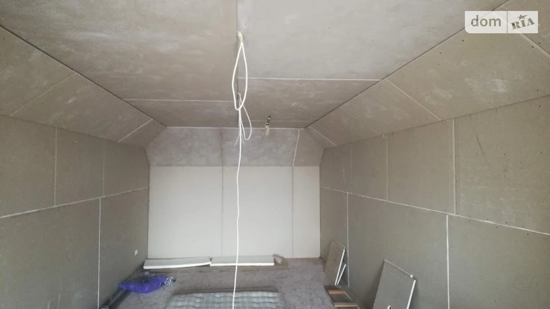 Продается дом на 2 этажа 226 кв. м с террасой, цена: 125500 $ - фото 2
