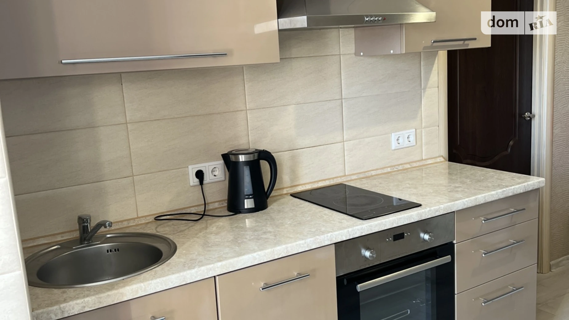 Сдается в аренду 1-комнатная квартира 45 кв. м в Киеве, ул. Жилянская, 118 - фото 2