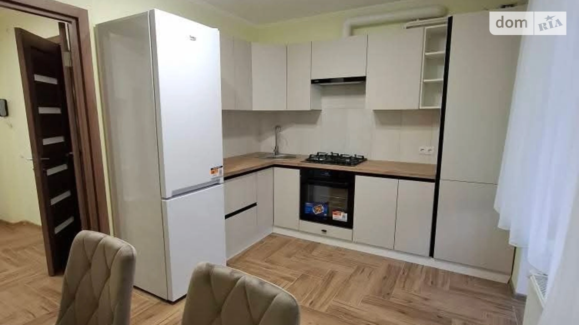 1-кімнатна квартира 48 кв. м у Тернополі, вул. Довженка Олександра - фото 2
