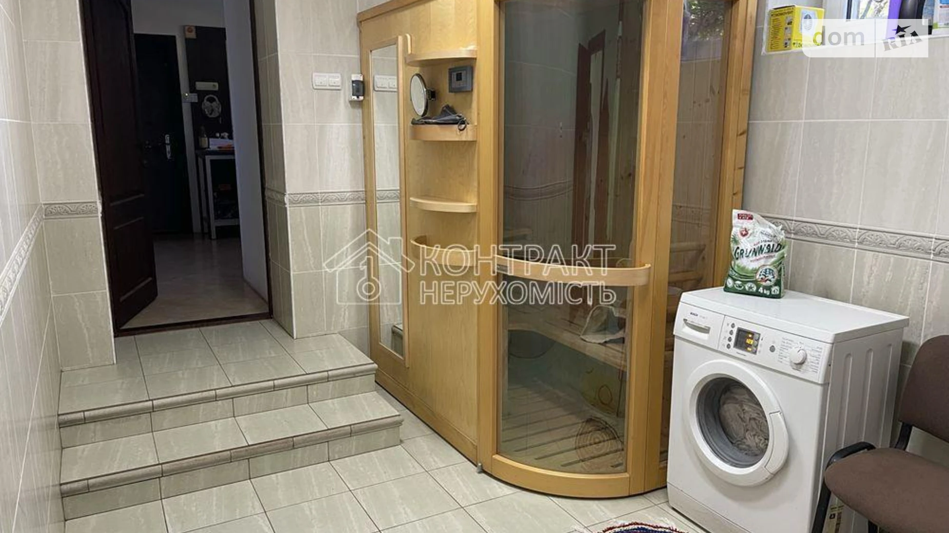 Продается дом на 3 этажа 220 кв. м с участком, цена: 110000 $ - фото 3