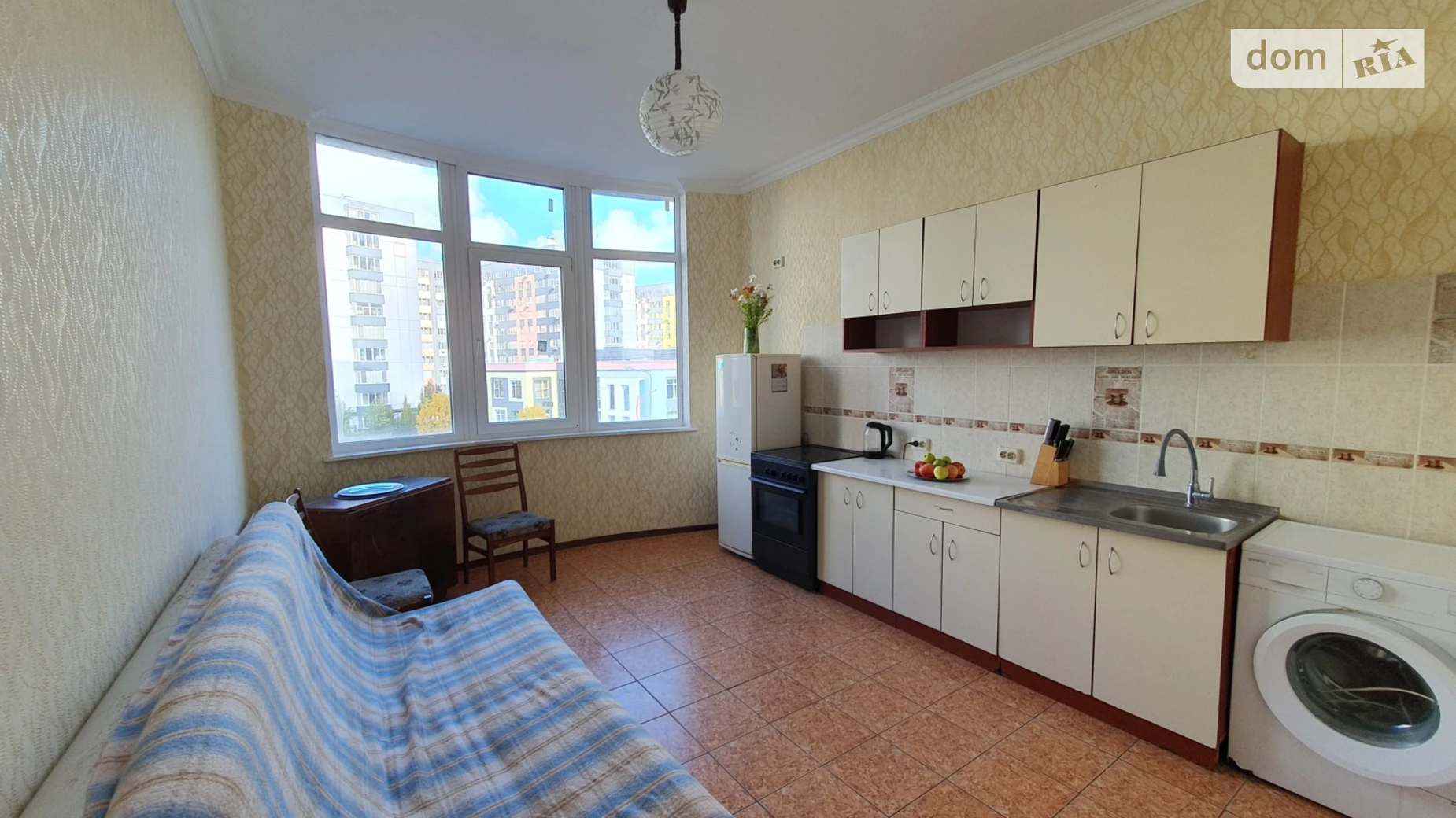 Продається 2-кімнатна квартира 69.6 кв. м у Ірпені, вул. Григорія Сковороди, 3 - фото 2