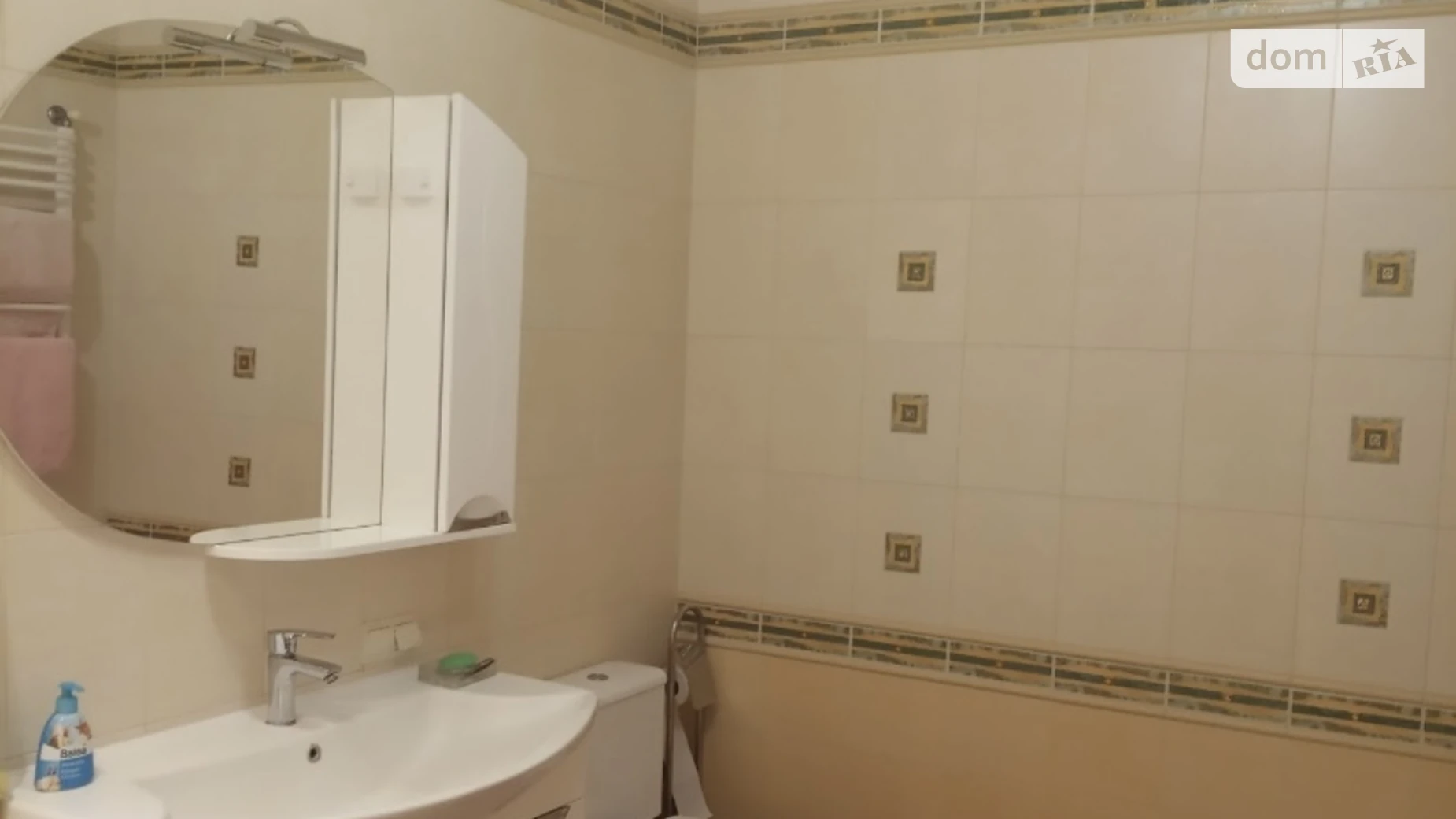 Продается дом на 2 этажа 246.4 кв. м с подвалом, цена: 170000 $ - фото 2