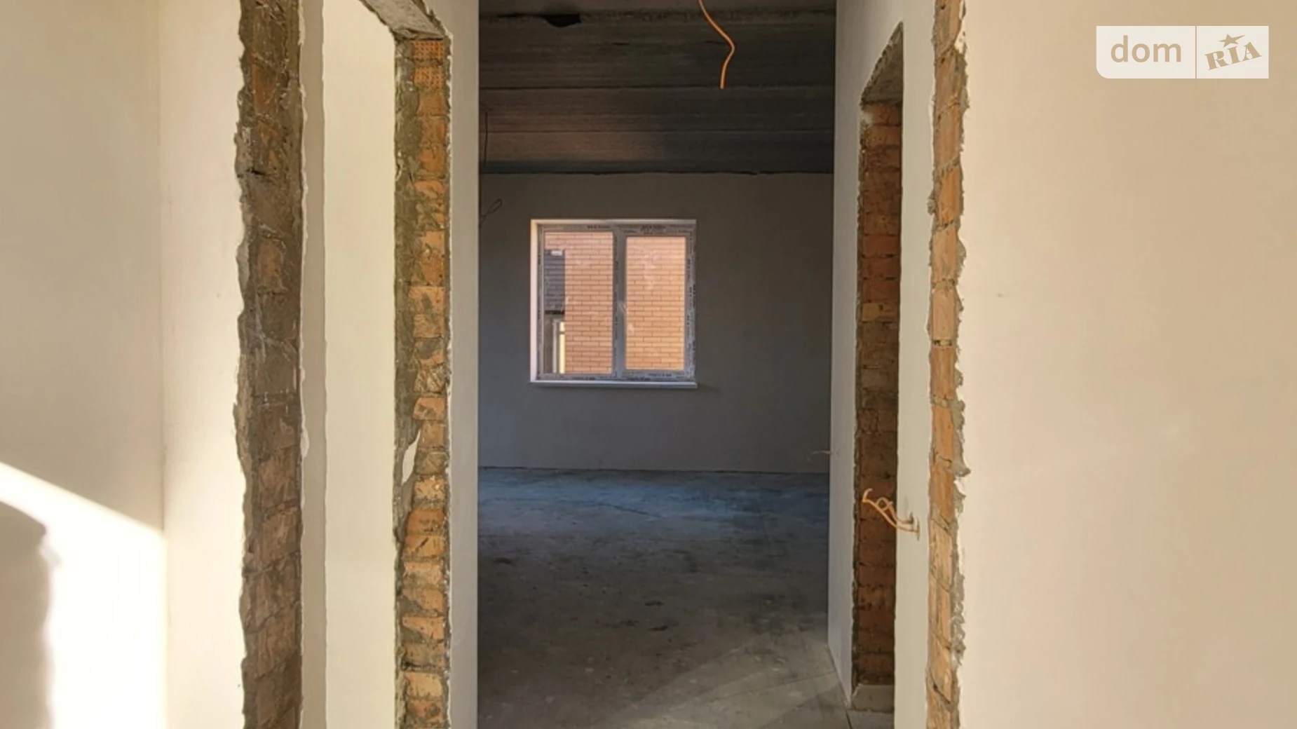 Продается дом на 2 этажа 105 кв. м с баней/сауной, цена: 88000 $ - фото 2