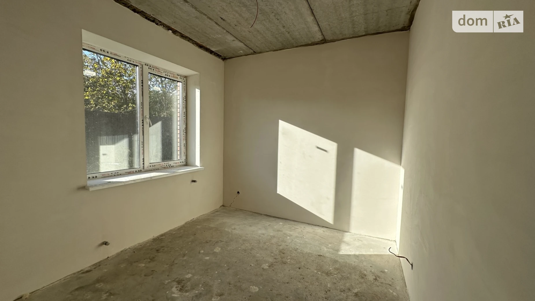 Продается дом на 2 этажа 105 кв. м с камином, цена: 88000 $ - фото 4