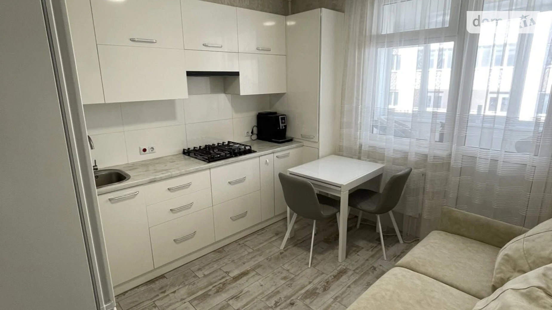 Продается 1-комнатная квартира 45.2 кв. м в Хмельницком, ул. Кармелюка - фото 2