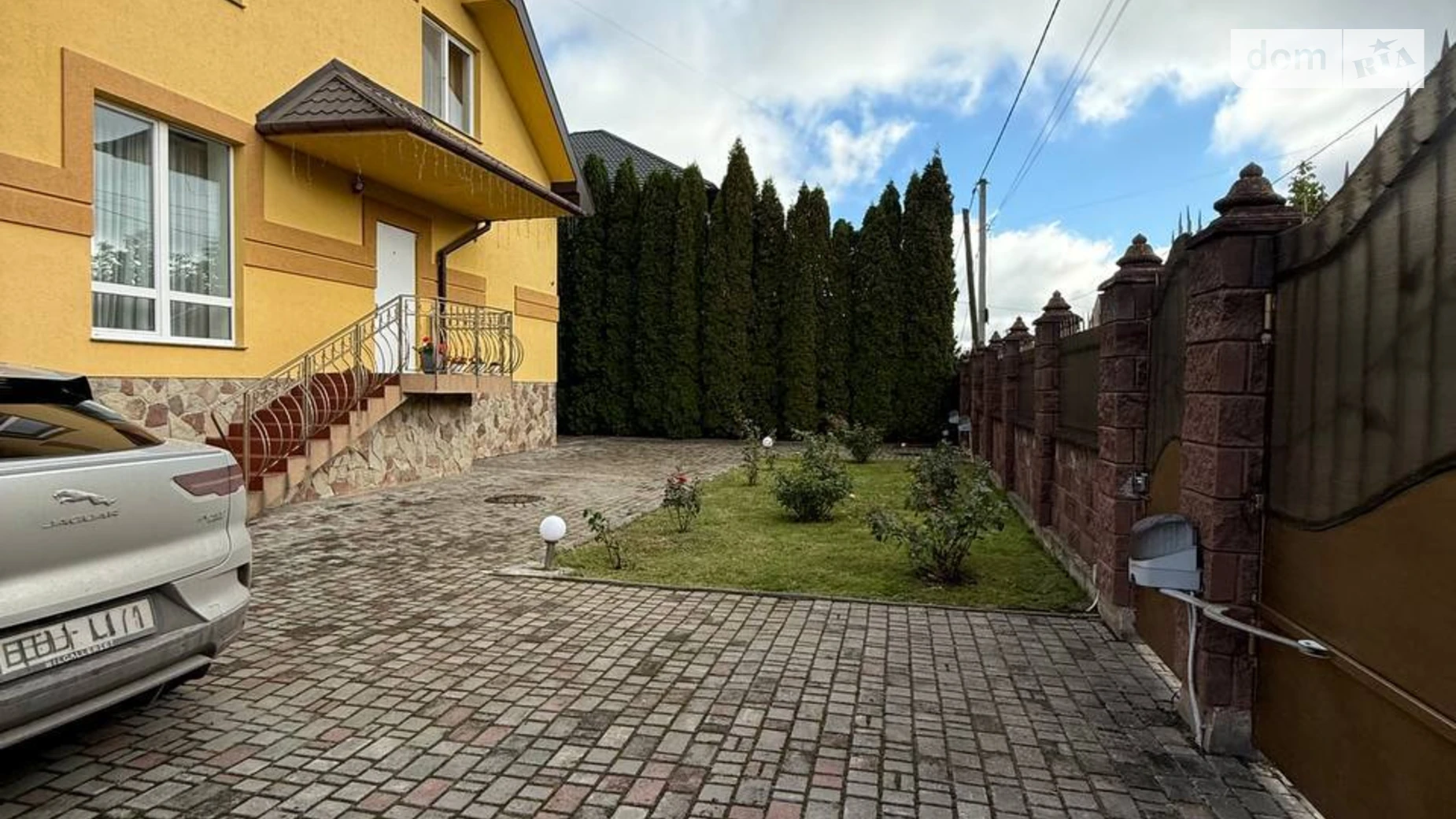 Продается дом на 2 этажа 295.1 кв. м с беседкой, цена: 335000 $ - фото 2