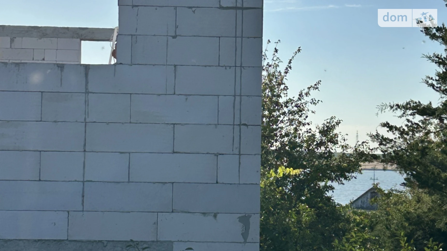 Продается дом на 2 этажа 118 кв. м с балконом, цена: 27000 $ - фото 3