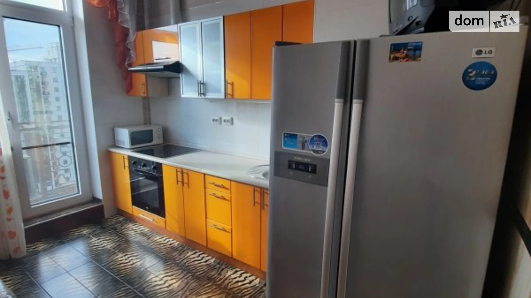 Сдается в аренду 2-комнатная квартира 55 кв. м в Одессе, ул. Жемчужная, 3 - фото 2