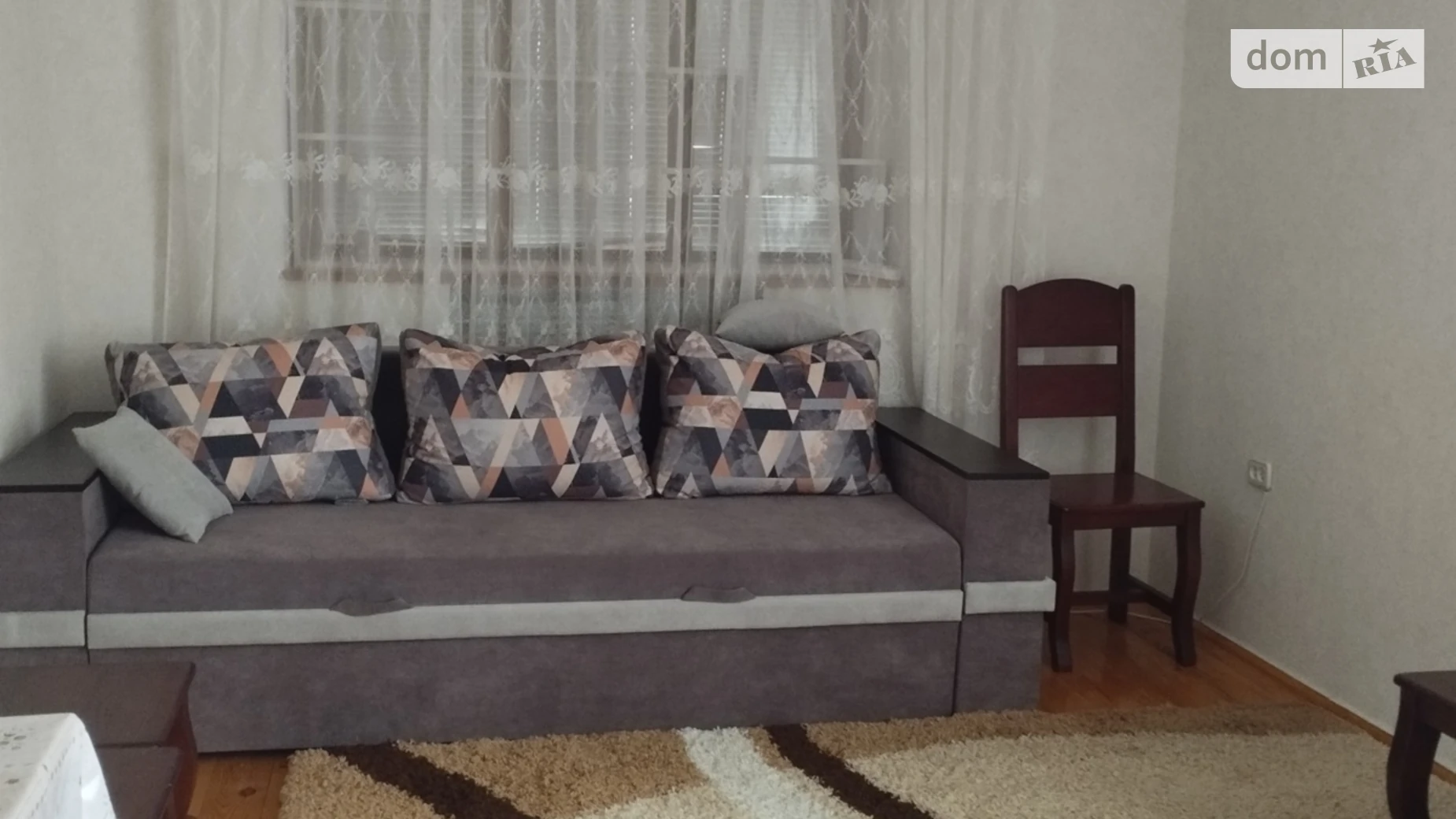 Продается 2-комнатная квартира 46 кв. м в Остроге, ул. Городище, 15 - фото 2