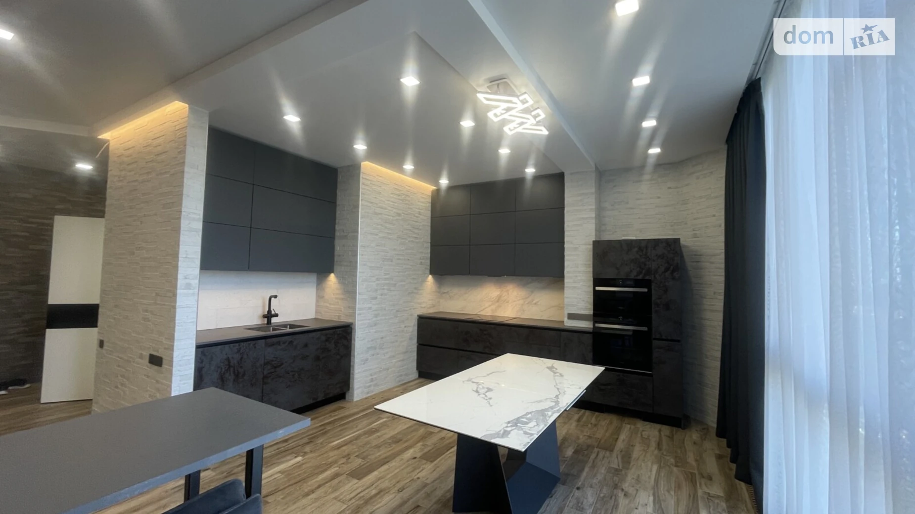 Продается 3-комнатная квартира 83.5 кв. м в Одессе, ул. Артиллерийская, 4В - фото 2