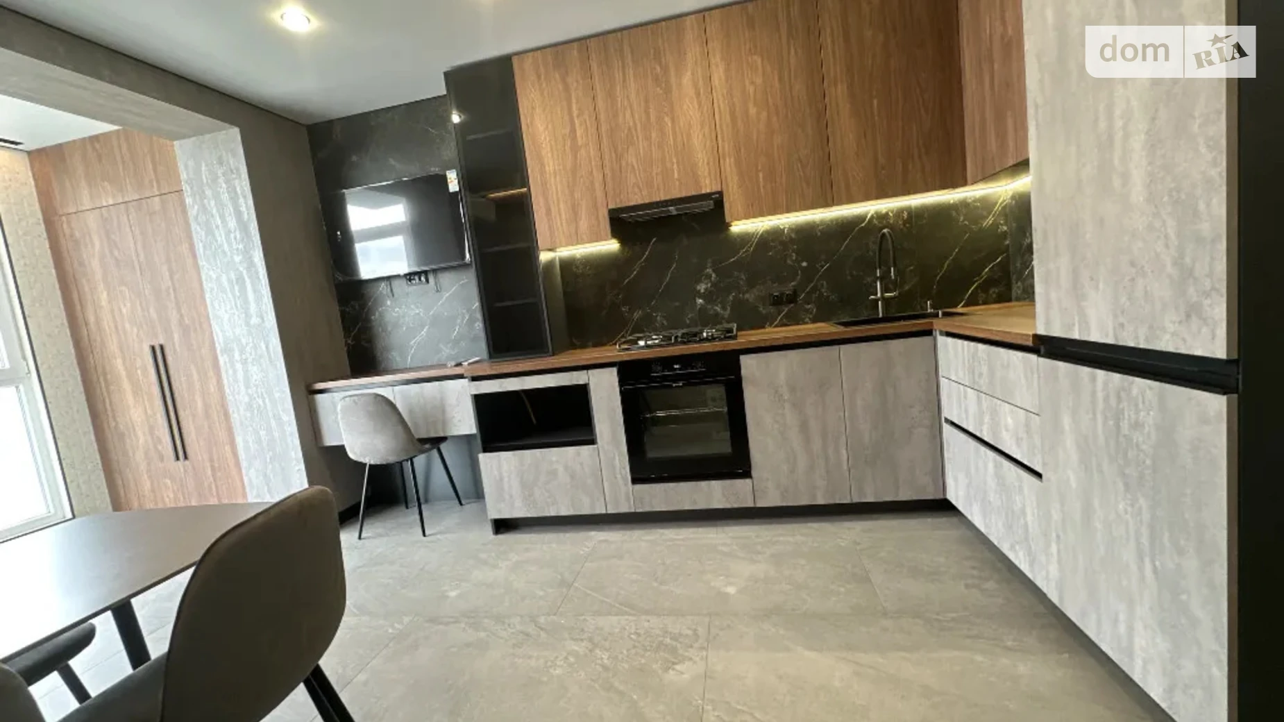 Продается 2-комнатная квартира 53 кв. м в Слобожанском, ул. Содружества, 5 - фото 3