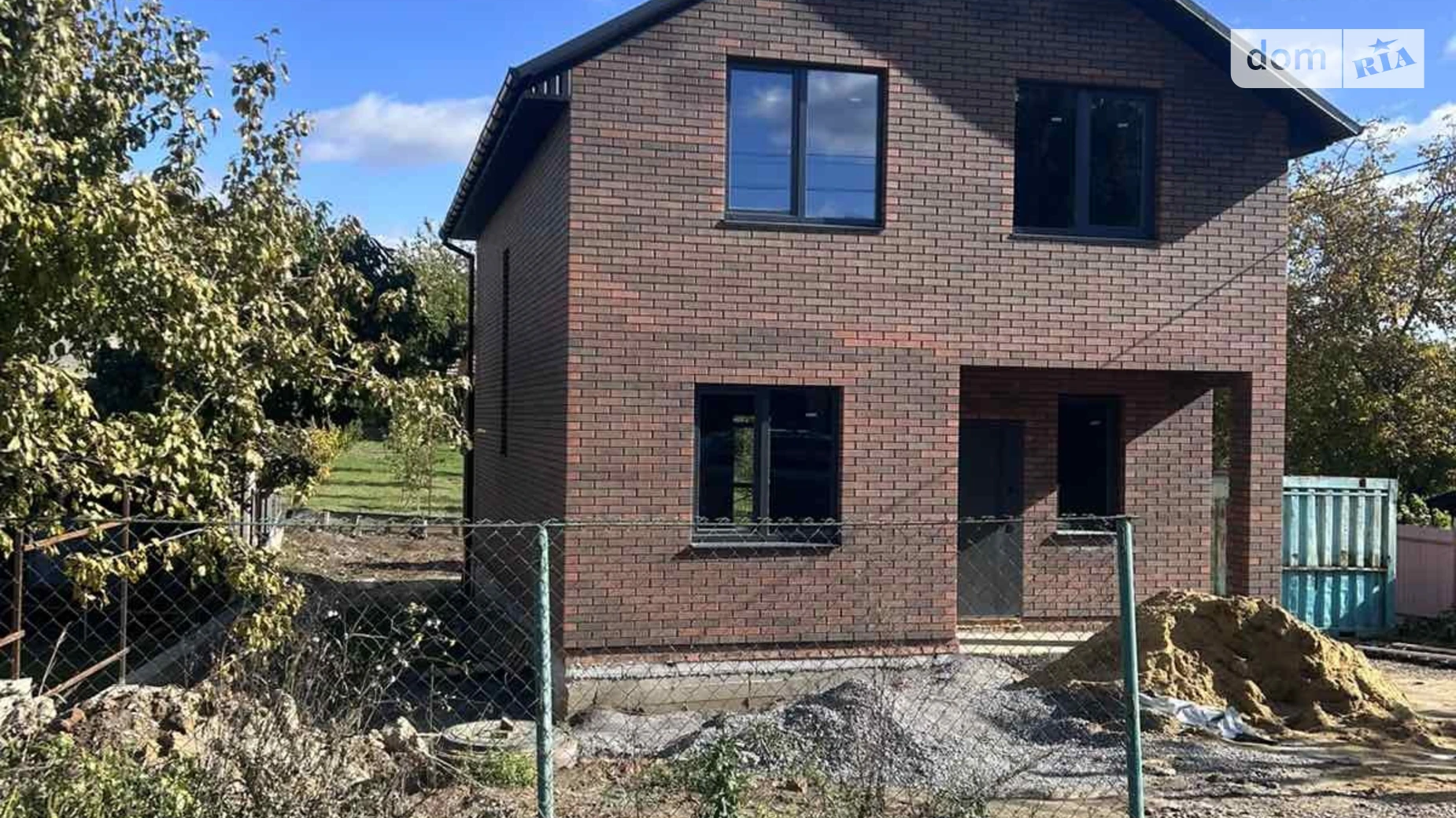Продается дом на 2 этажа 120 кв. м с мансардой, цена: 83000 $ - фото 2