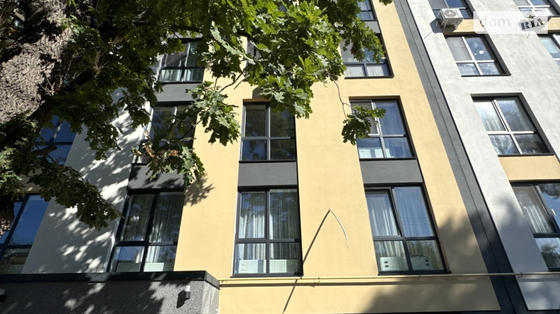 Продается 1-комнатная квартира 32 кв. м в Ирпене, ул. Давыдчука, 35 - фото 2