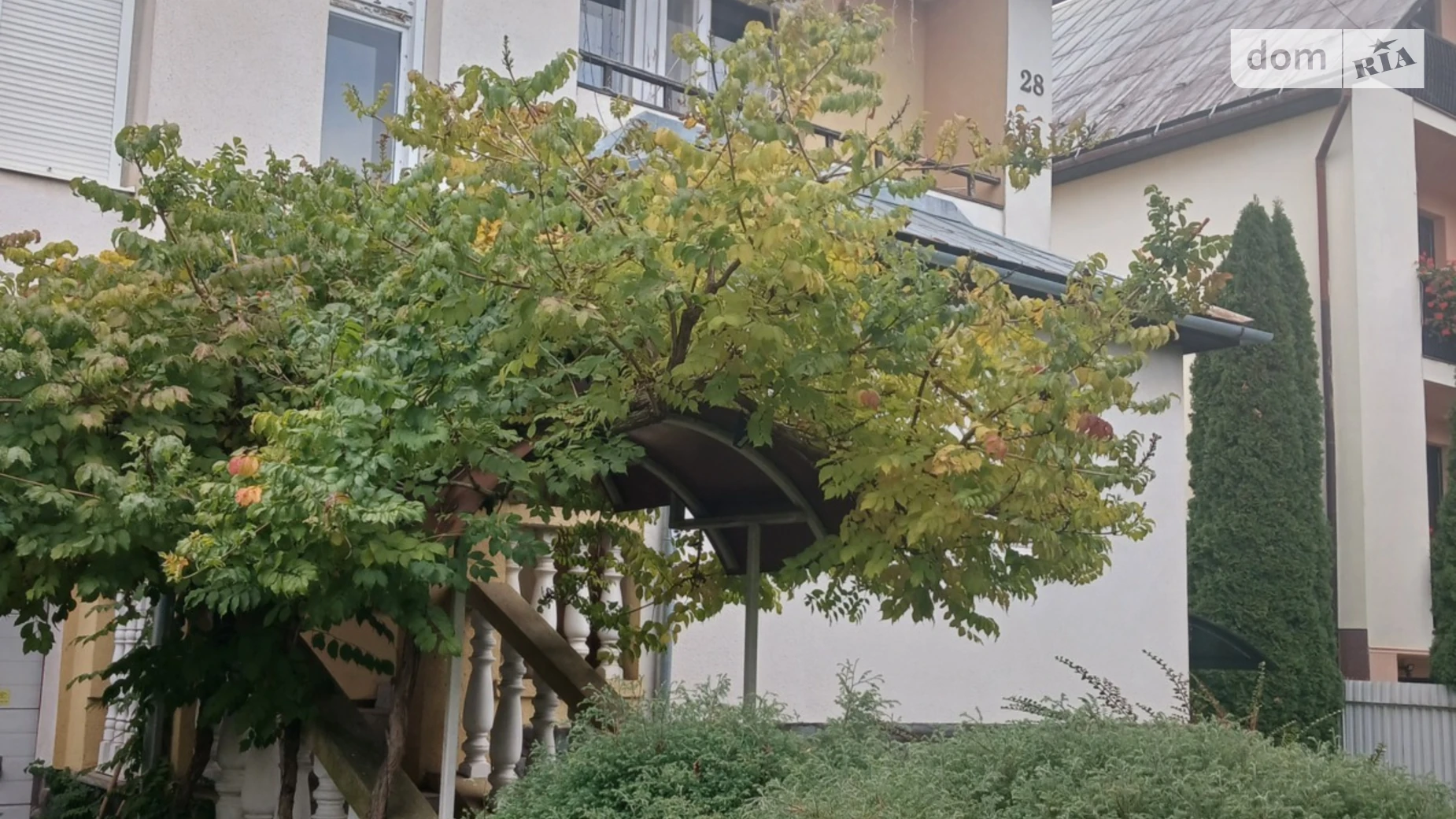 Сдается в аренду дом на 3 этажа 250 кв. м с террасой, цена: 750 $ - фото 2