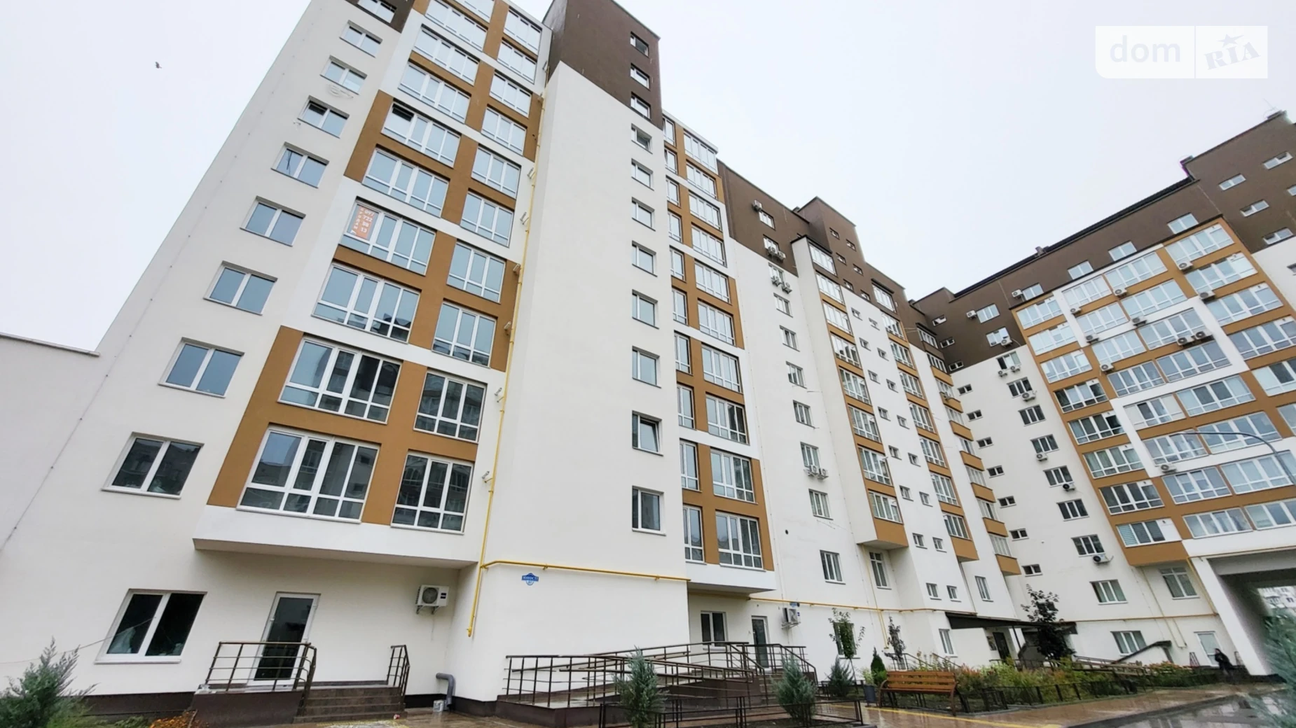 Продается 2-комнатная квартира 115.5 кв. м в Виннице, просп. Юности - фото 2