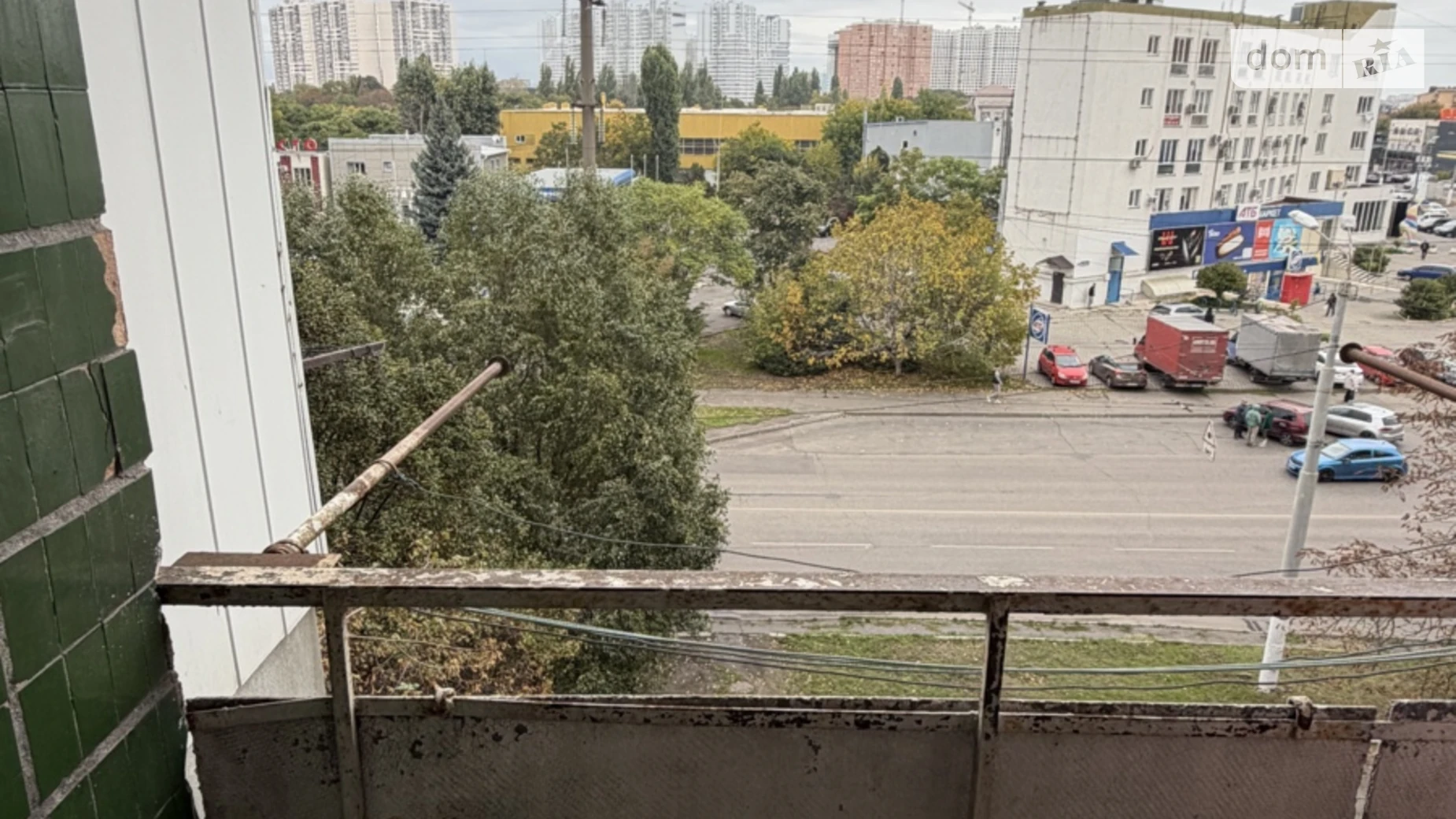 Сдается в аренду 3-комнатная квартира 65 кв. м в Одессе, ул. Инглези, 1 - фото 2