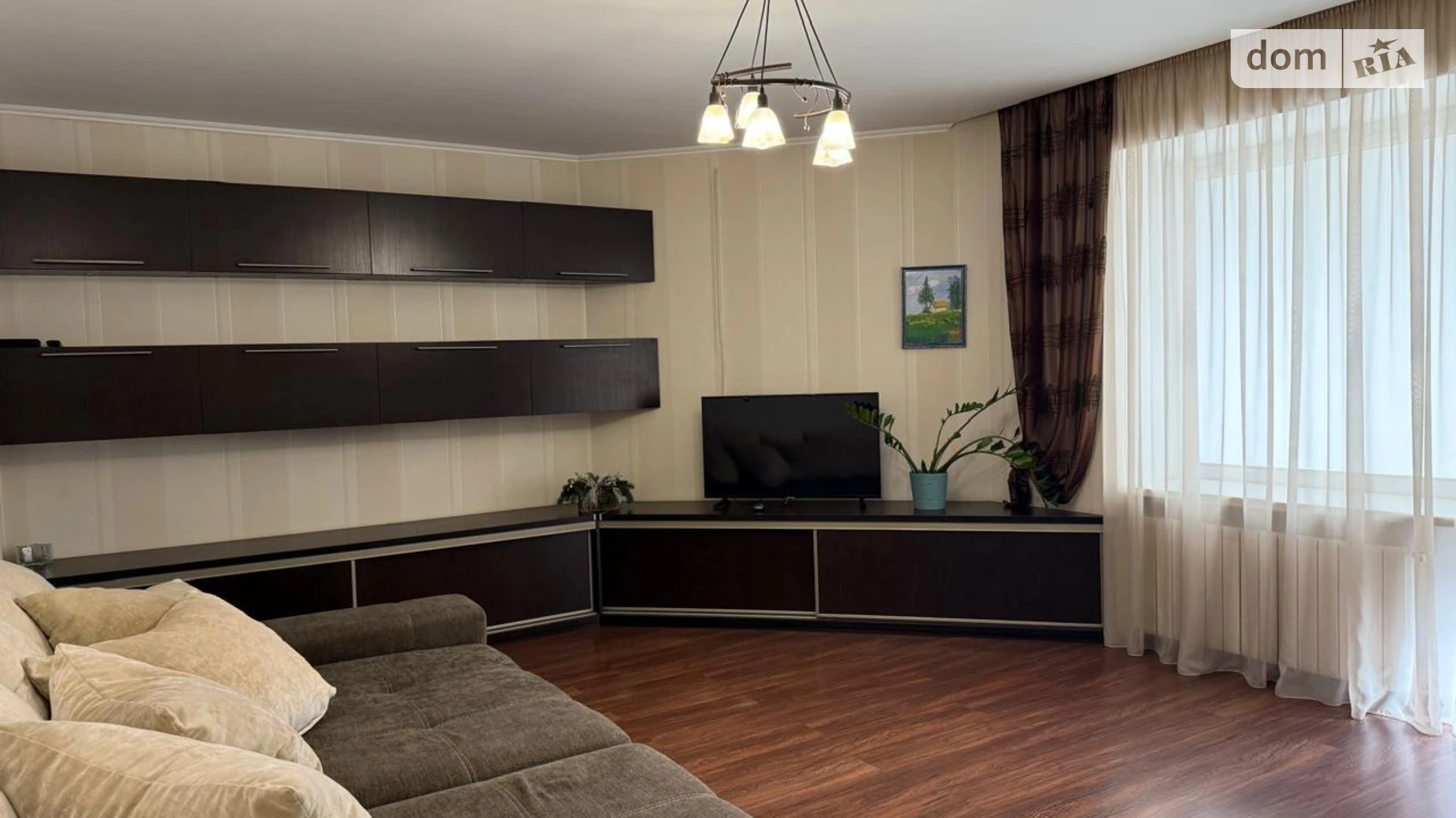3-комнатная квартира 94.3 кв. м в Луцке, ул. Зацепы, 8 - фото 5