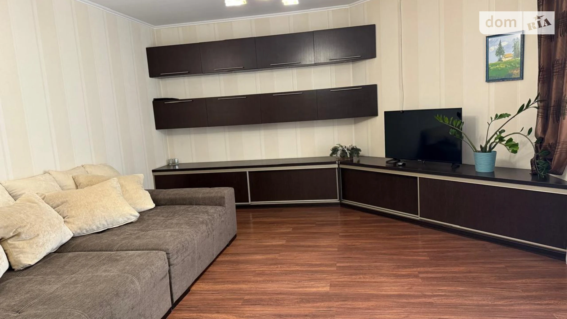 3-комнатная квартира 94.3 кв. м в Луцке, ул. Зацепы, 8 - фото 3