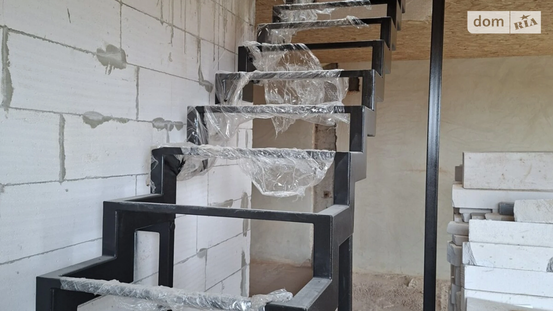 Продається 2-кімнатна квартира 85 кв. м у Байківці, вул. Сонячна, 19А - фото 3