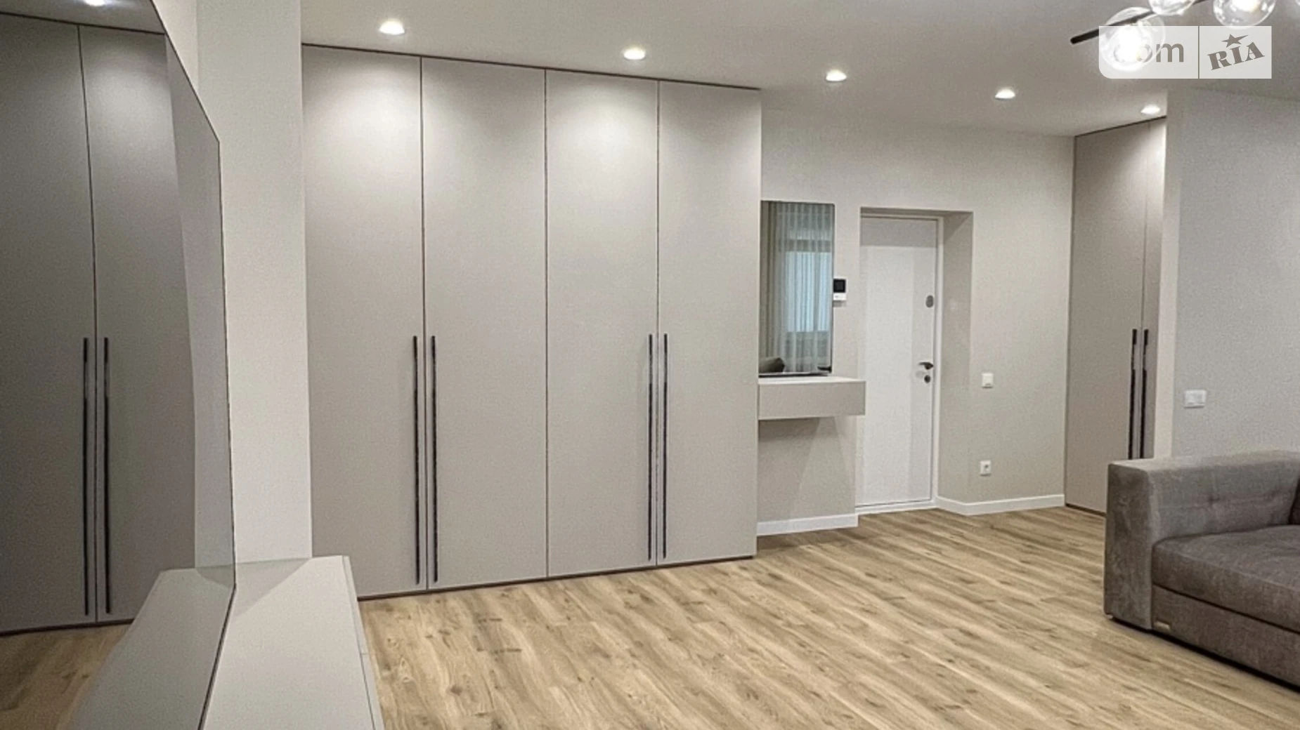 Продается 3-комнатная квартира 101.4 кв. м в Ровно, ул. Саймона Смита(Толстого Льва), 10 - фото 3