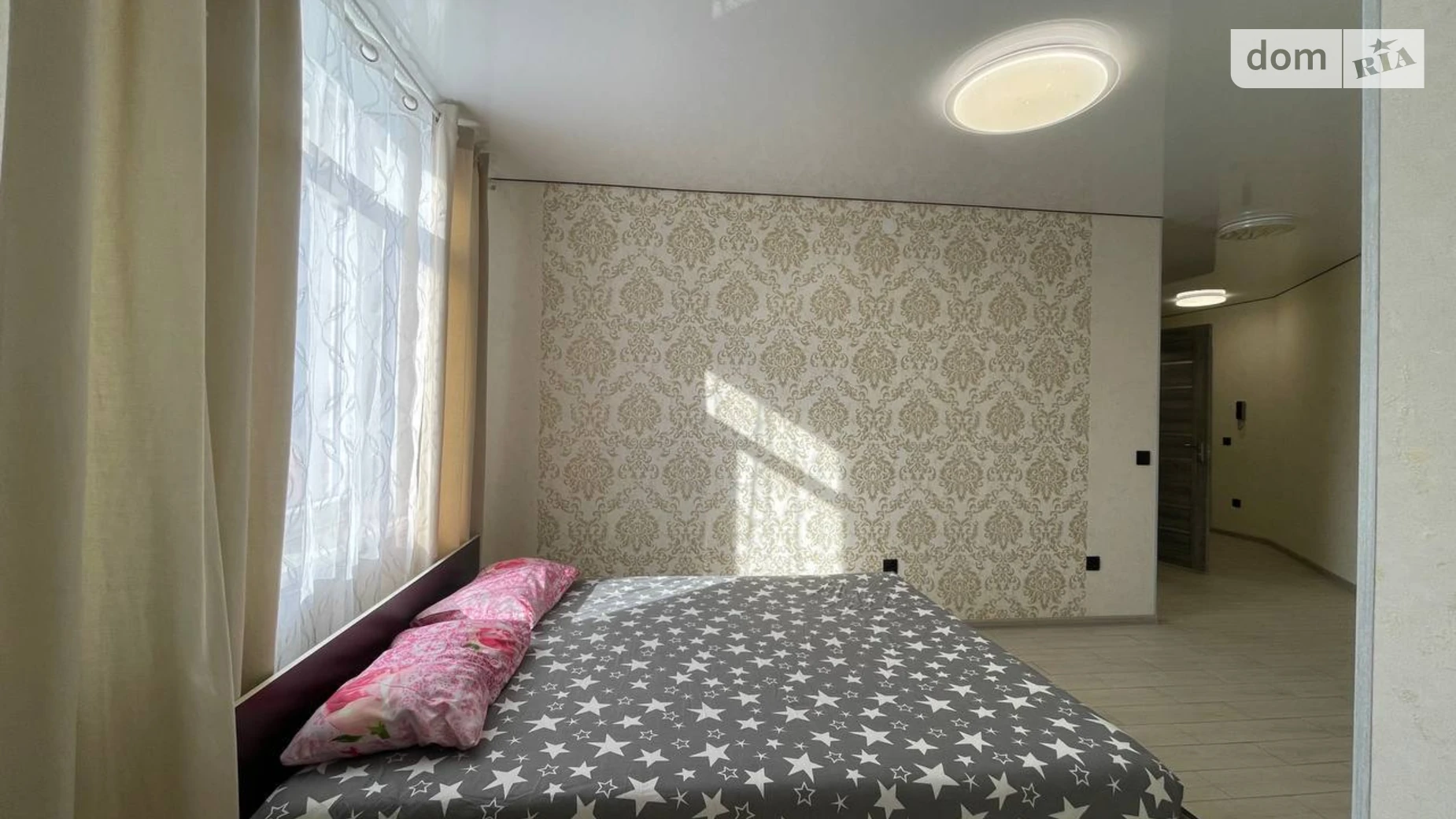 1-комнатная квартира 45 кв. м в Тернополе, ул. Киевская - фото 2