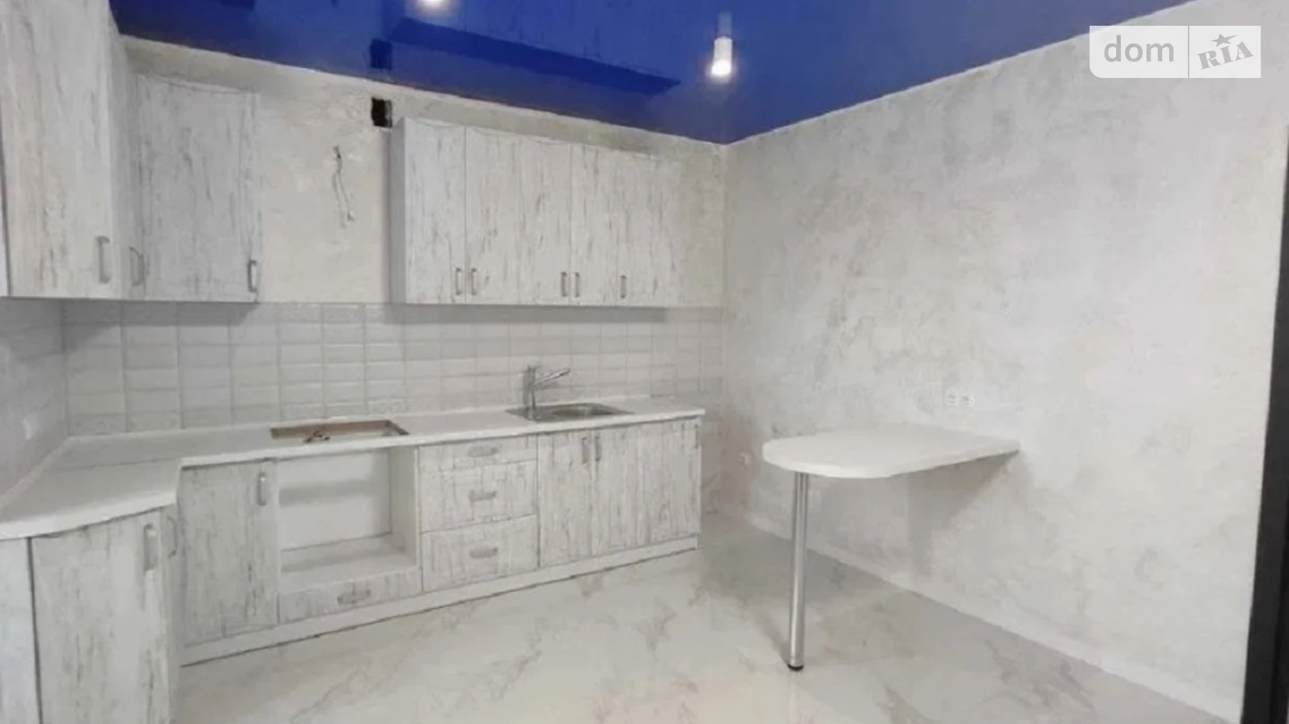 Продается 1-комнатная квартира 43 кв. м в Харькове, ул. Елизаветинская, 1А - фото 2