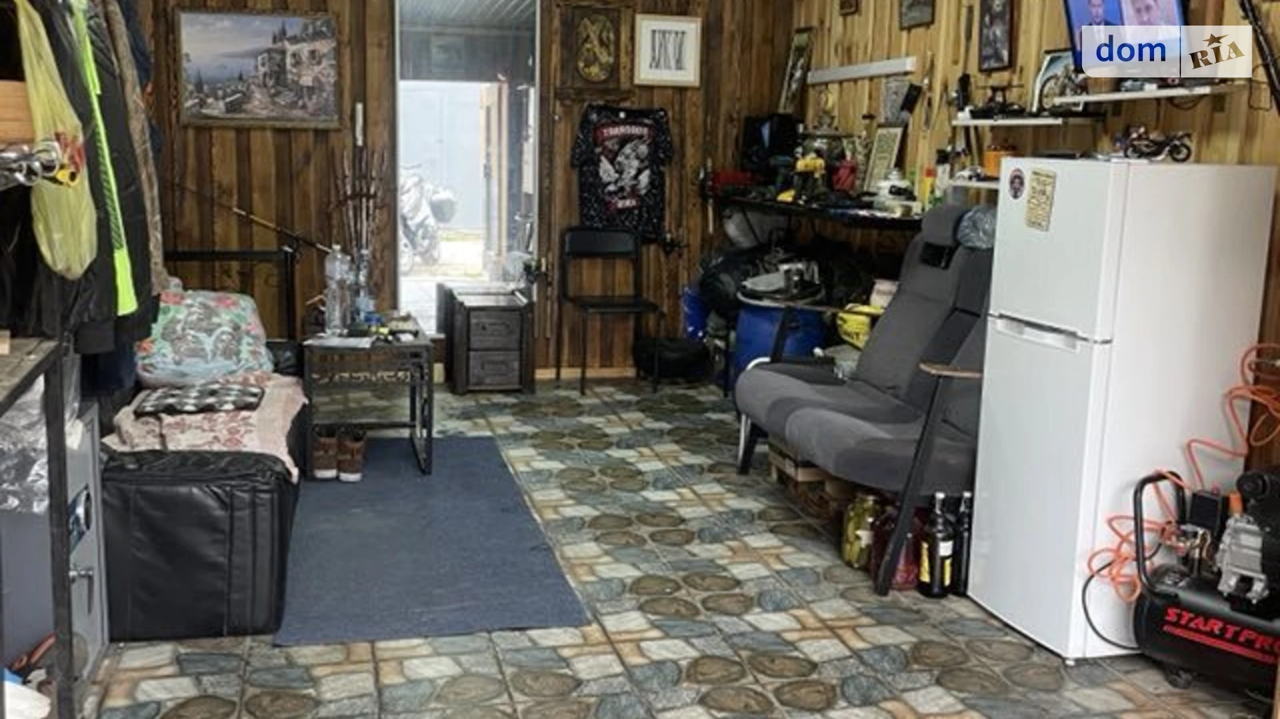 Продається окремий гараж під легкове авто на 18 кв. м, цена: 10000 $ - фото 2