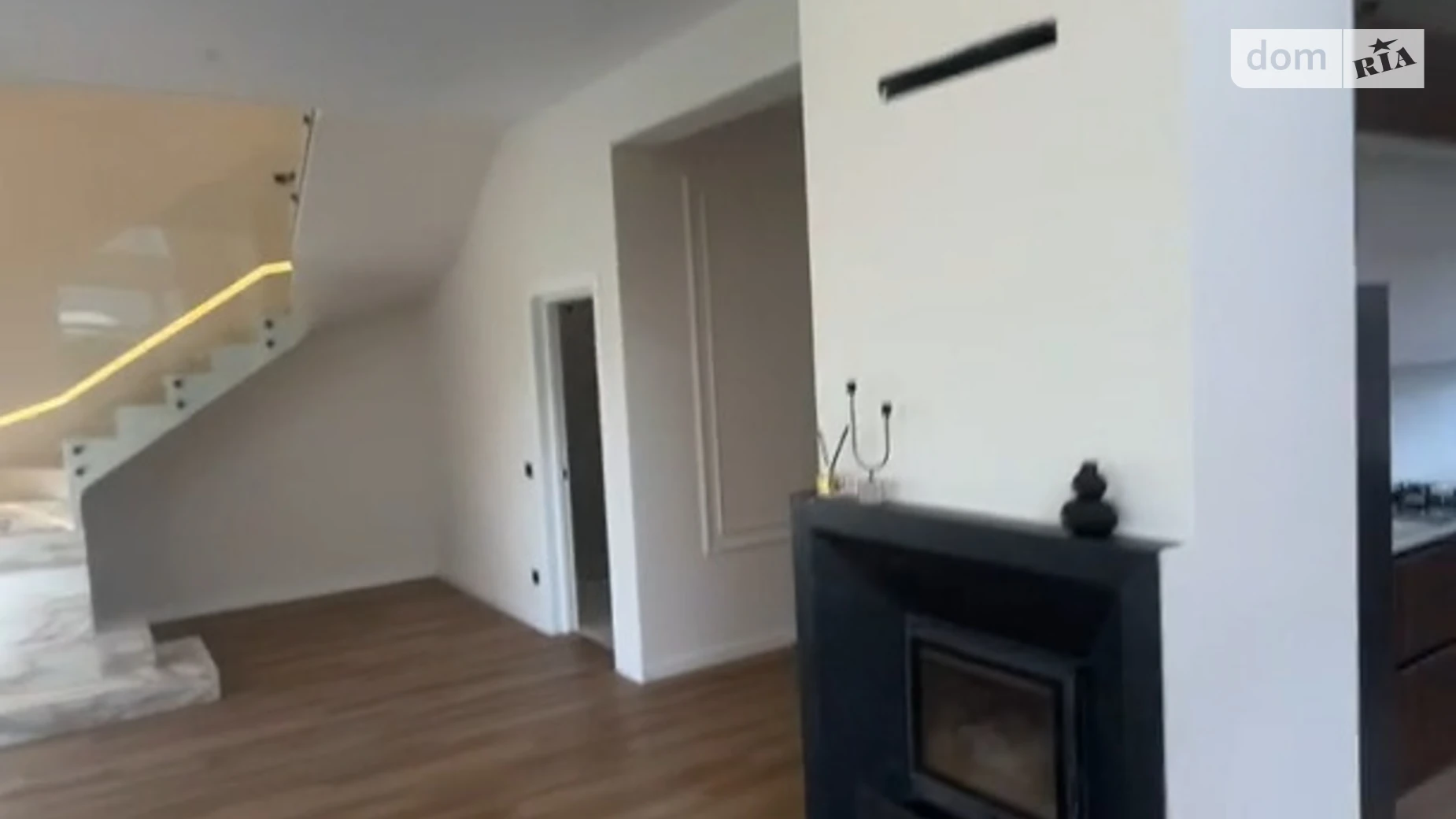 Продается дом на 2 этажа 188 кв. м с гаражом, цена: 330000 $ - фото 5