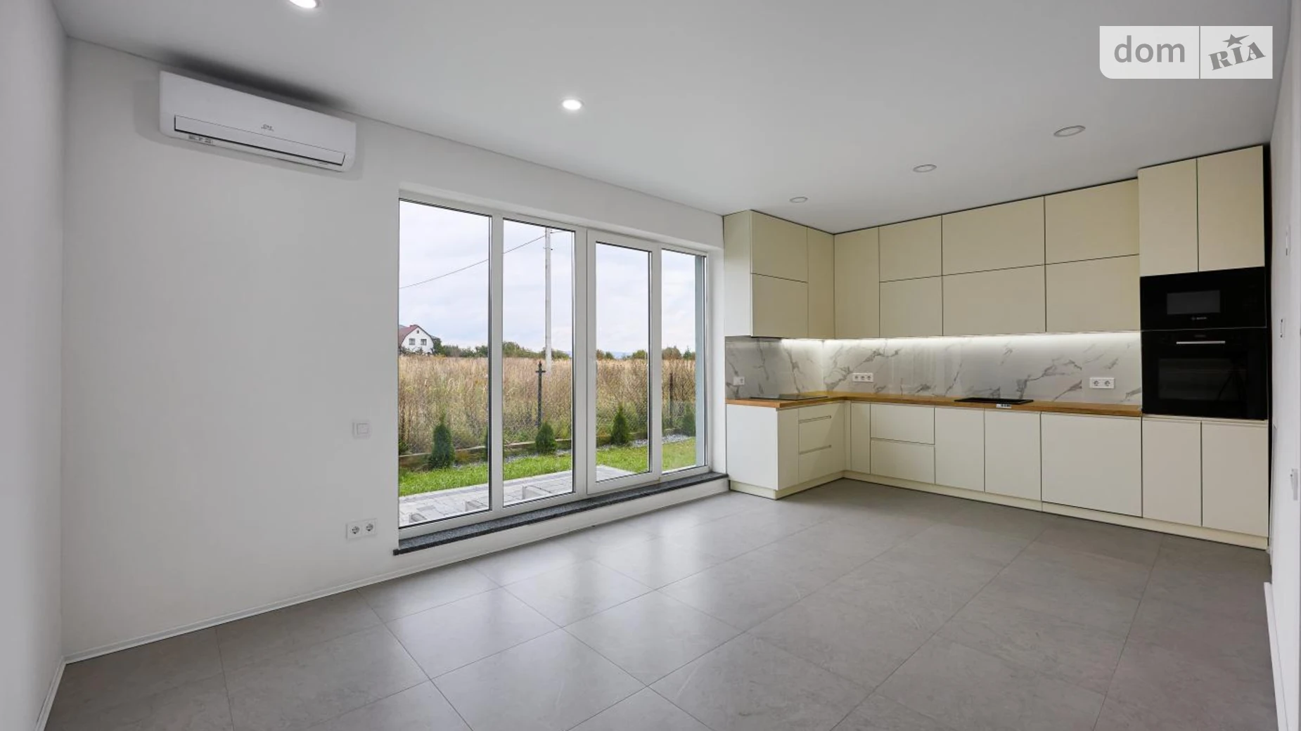 Продается дом на 2 этажа 110.8 кв. м с террасой, цена: 138990 $ - фото 2