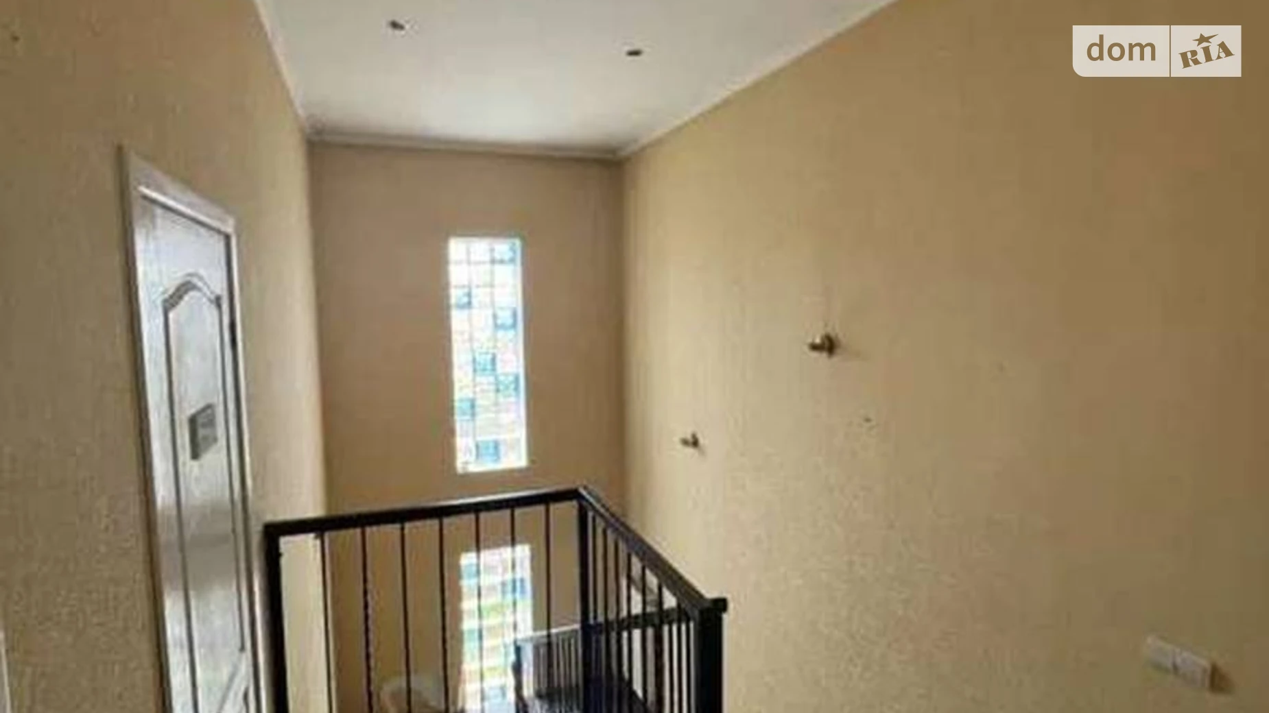 Продается дом на 2 этажа 239 кв. м с верандой, цена: 124999 $ - фото 4