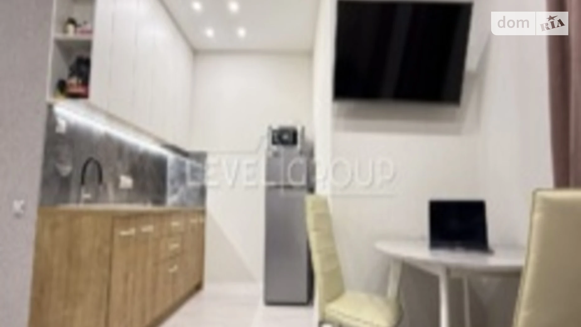 Продается 1-комнатная квартира 27 кв. м в Киеве, ул. Лучистая, 42 - фото 3