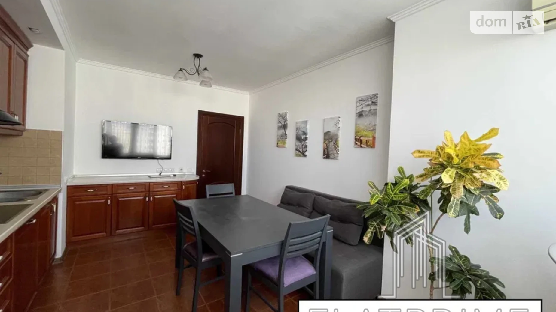 Продается 3-комнатная квартира 98.1 кв. м в Киеве, цена: 100000 $ - фото 2