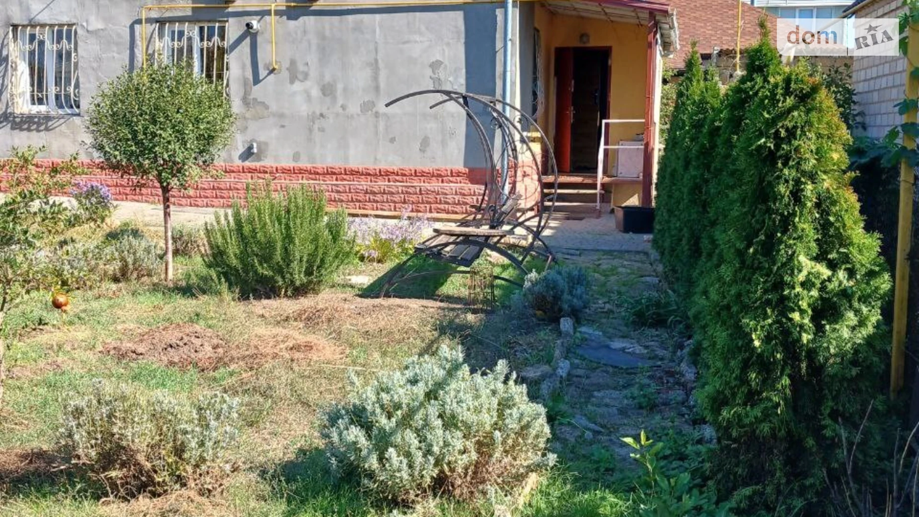 Продается дом на 2 этажа 139 кв. м с бассейном, цена: 68000 $ - фото 2