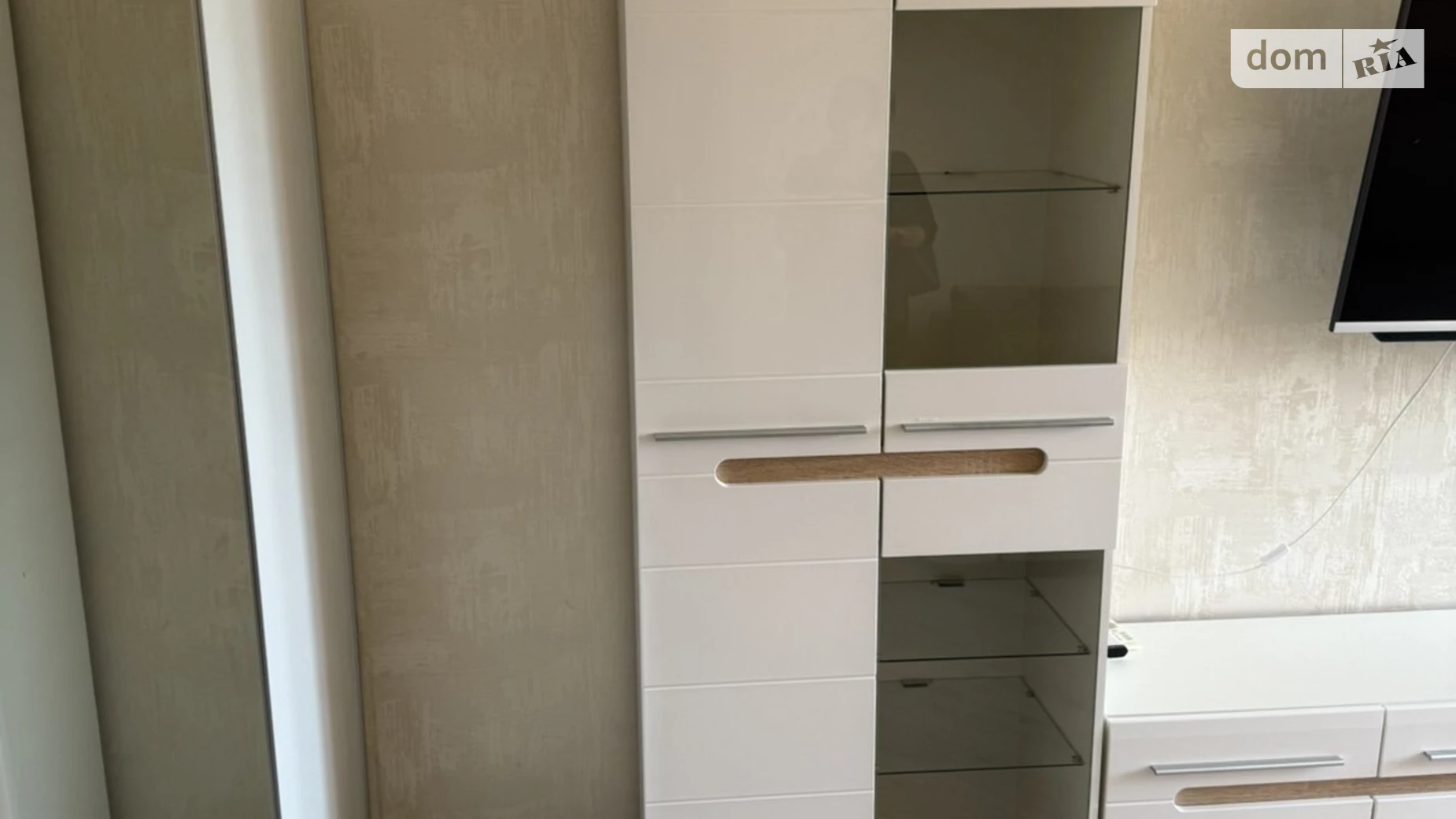 Продается 1-комнатная квартира 40 кв. м в Харькове, ул. Лопанская, 35 - фото 3