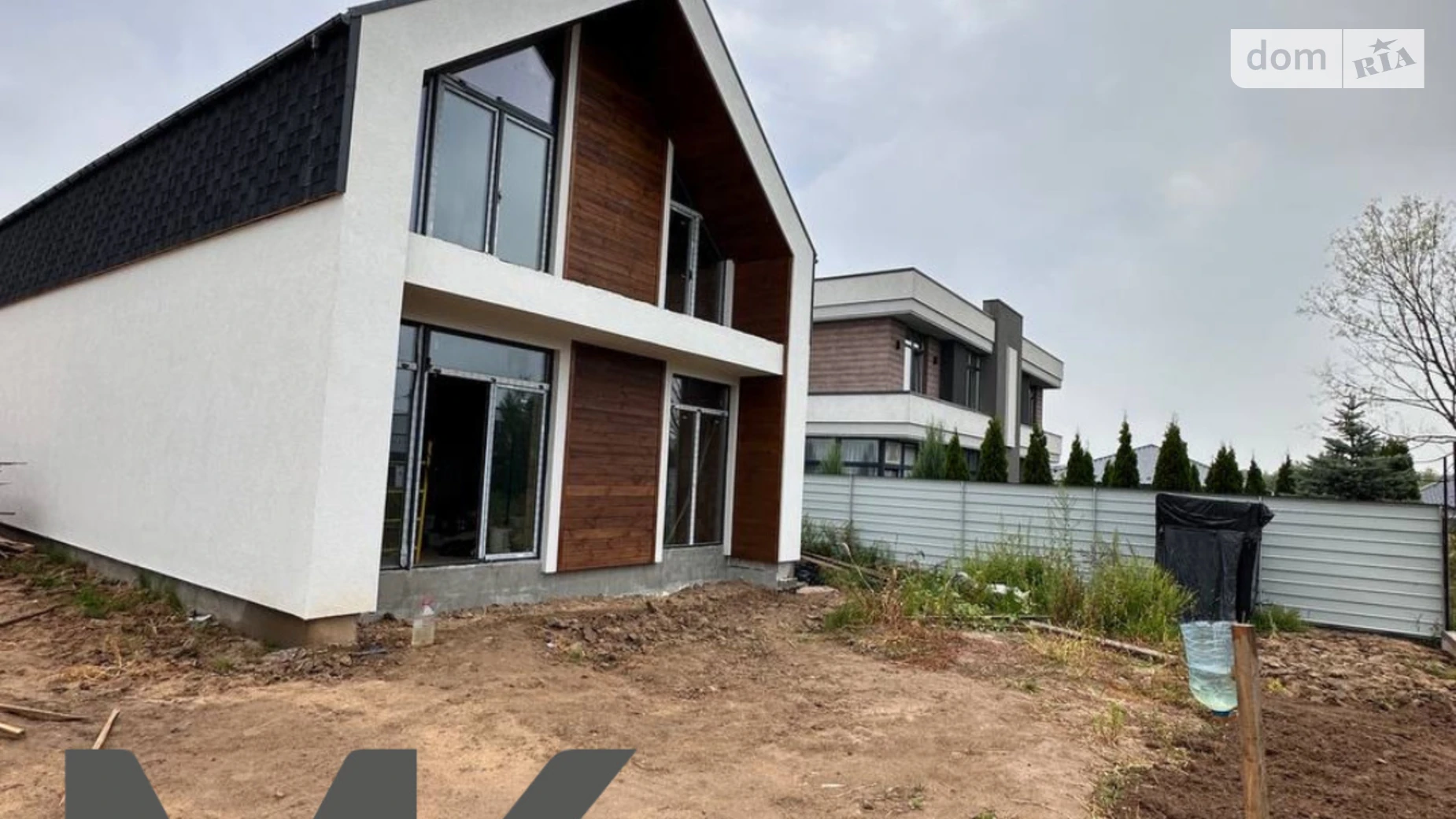 Продается дом на 2 этажа 128 кв. м с гаражом, цена: 120000 $ - фото 2
