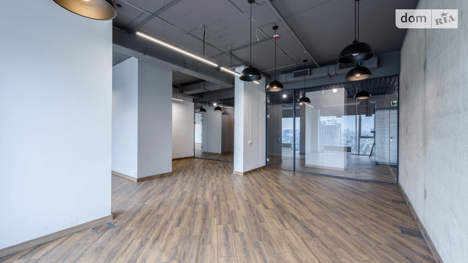 Сдается в аренду офис 250 кв. м в бизнес-центре, цена: 5000 $ - фото 3