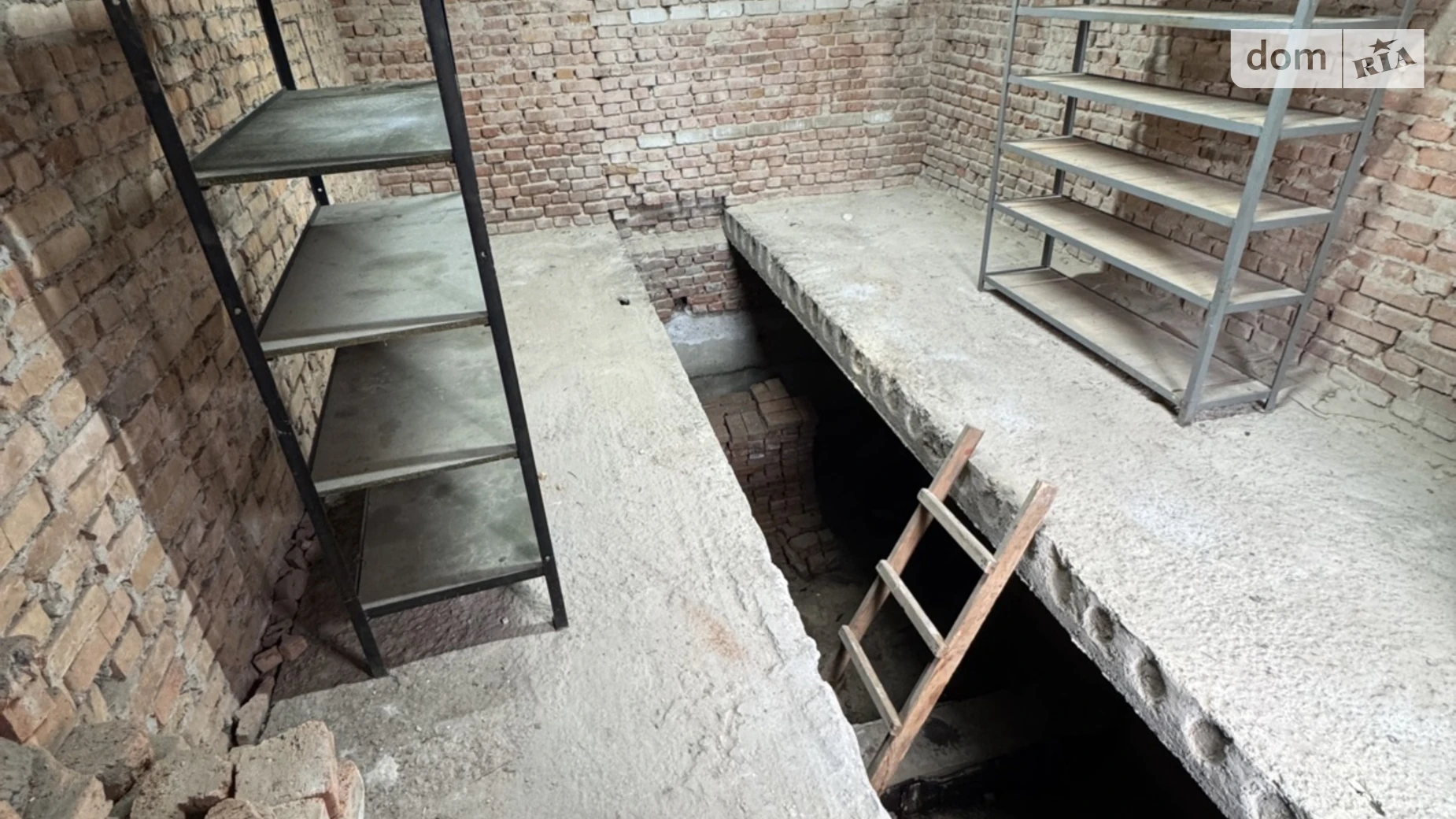 Продается отдельно стоящий гараж под легковое авто на 22.7 кв. м, цена: 8000 $ - фото 3