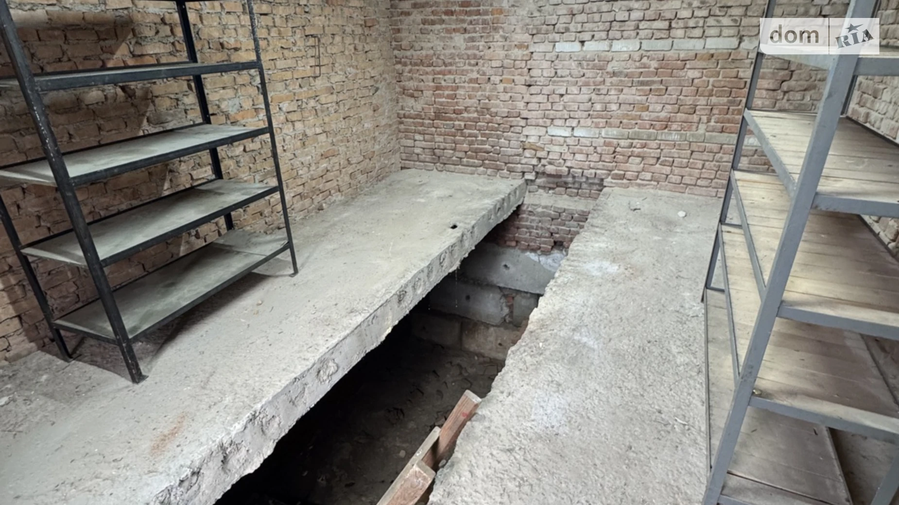 Продается отдельно стоящий гараж под легковое авто на 22.7 кв. м, цена: 8000 $ - фото 4