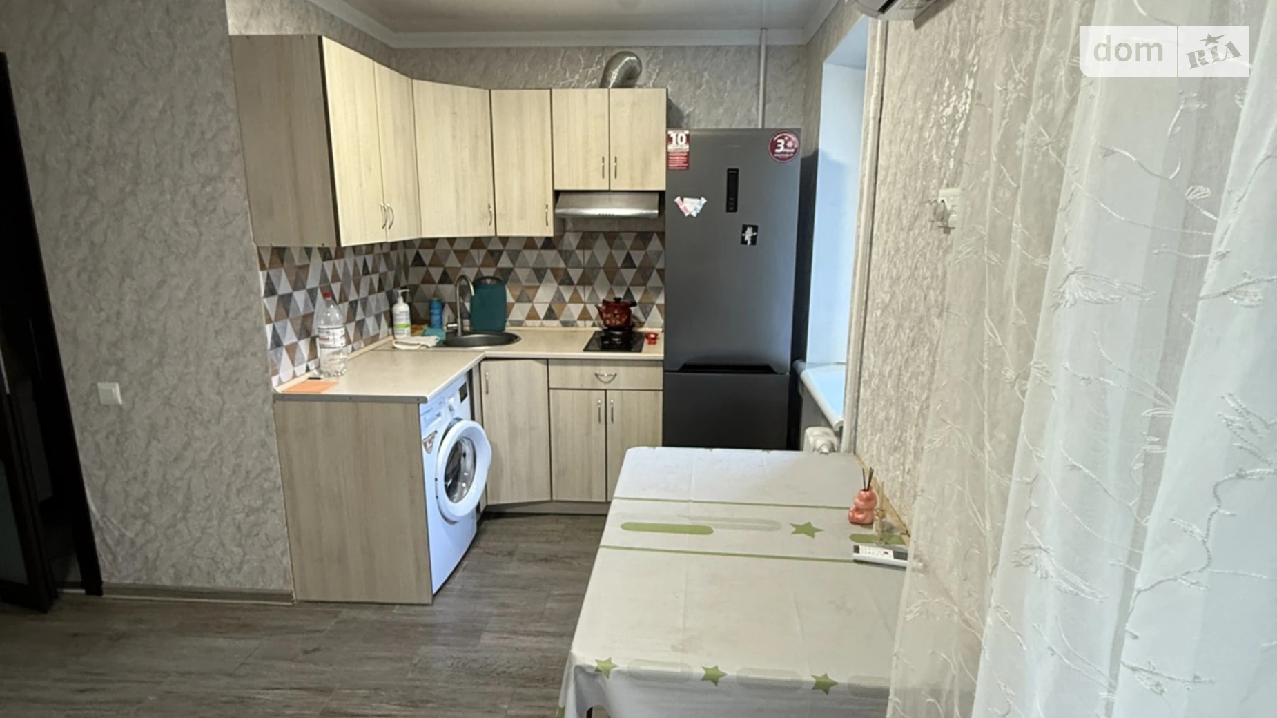 Сдается в аренду 1-комнатная квартира 30 кв. м в, цена: 6000 грн - фото 2