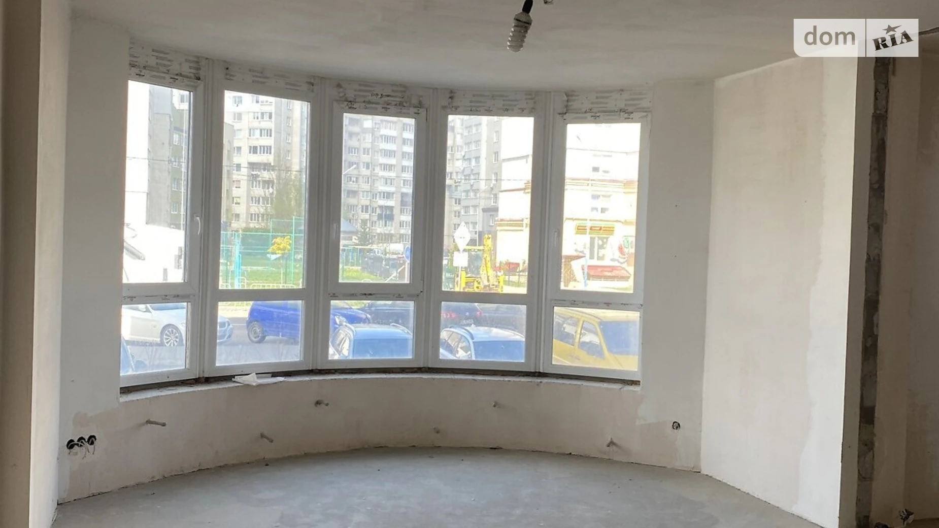 2-комнатная квартира 72 кв. м в Луцке, цена: 85000 $ - фото 3
