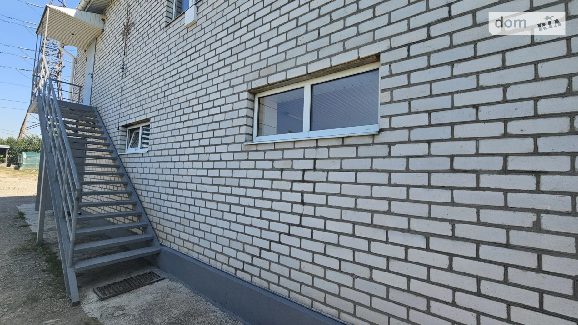 Продается дом на 2 этажа 283 кв. м с балконом, цена: 95000 $ - фото 4