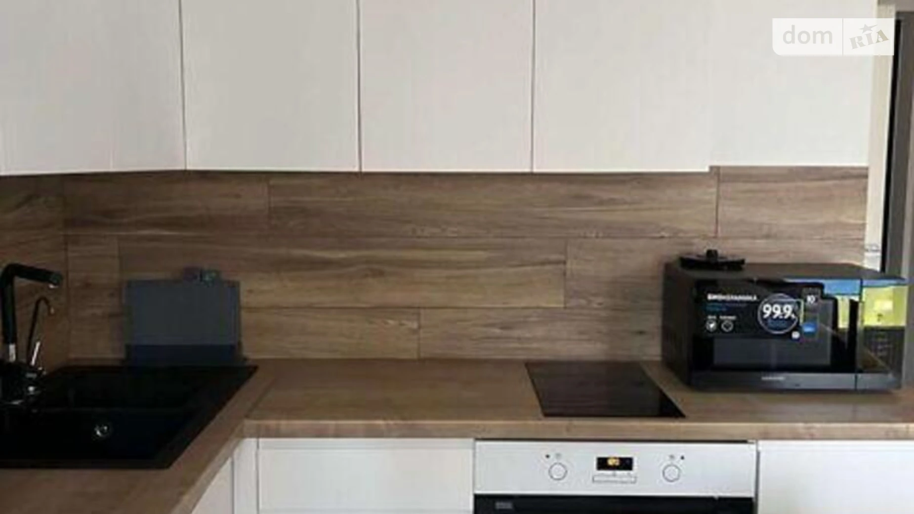 Продается 1-комнатная квартира 31.5 кв. м в Киеве, ул. Салютная, 2 корпус 1 - фото 2