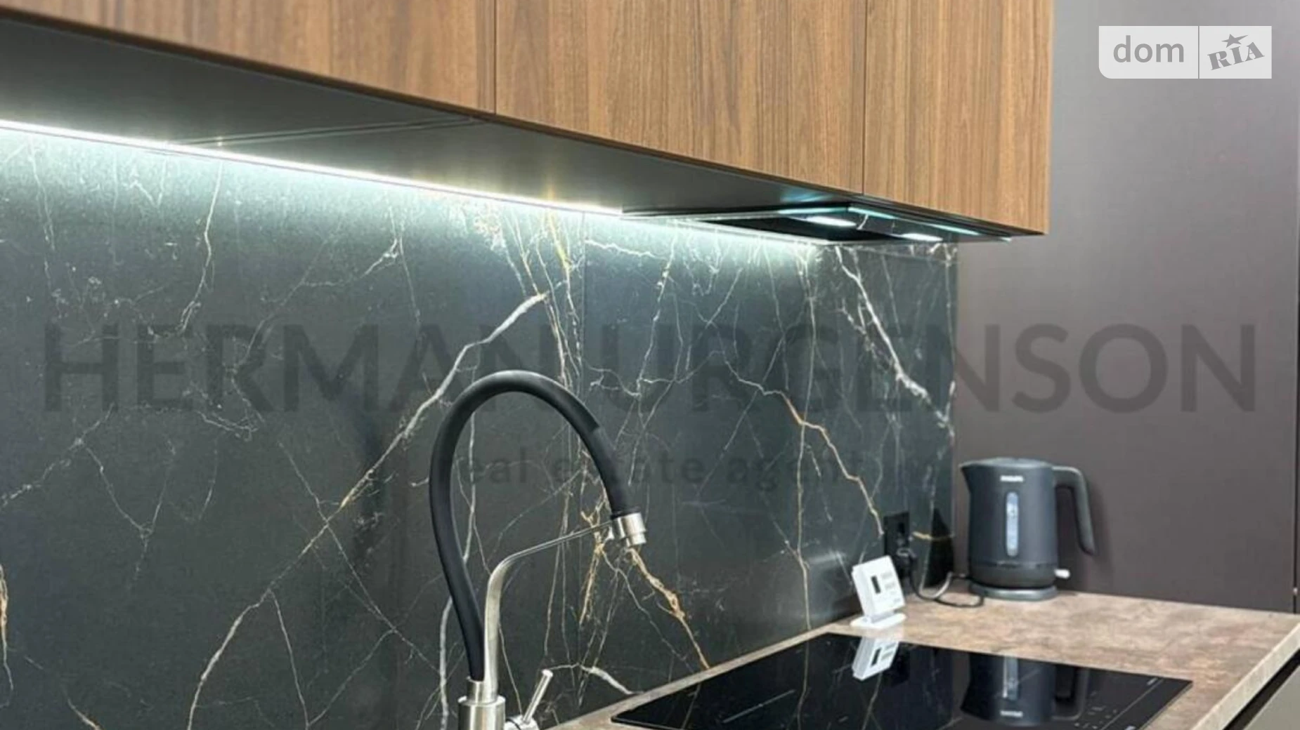 Продается 1-комнатная квартира 47 кв. м в Ужгороде, ул. Бабьяка, 1Б - фото 5