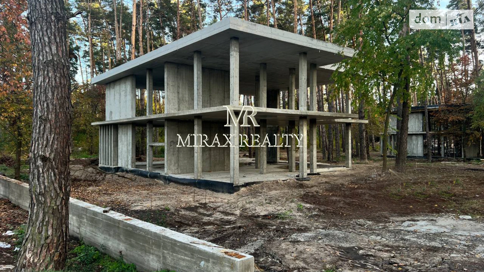 Продается дом на 2 этажа 308 кв. м с гаражом, цена: 1400000 $ - фото 5