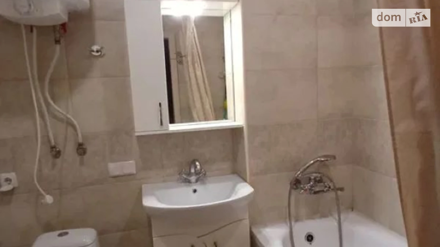 Продается 1-комнатная квартира 44 кв. м в Харькове, ул. Гвардейцев-Широнинцев, 70Б - фото 3